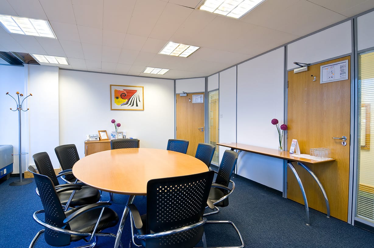 Photo of Regus Potters Bar High Street, Toronto