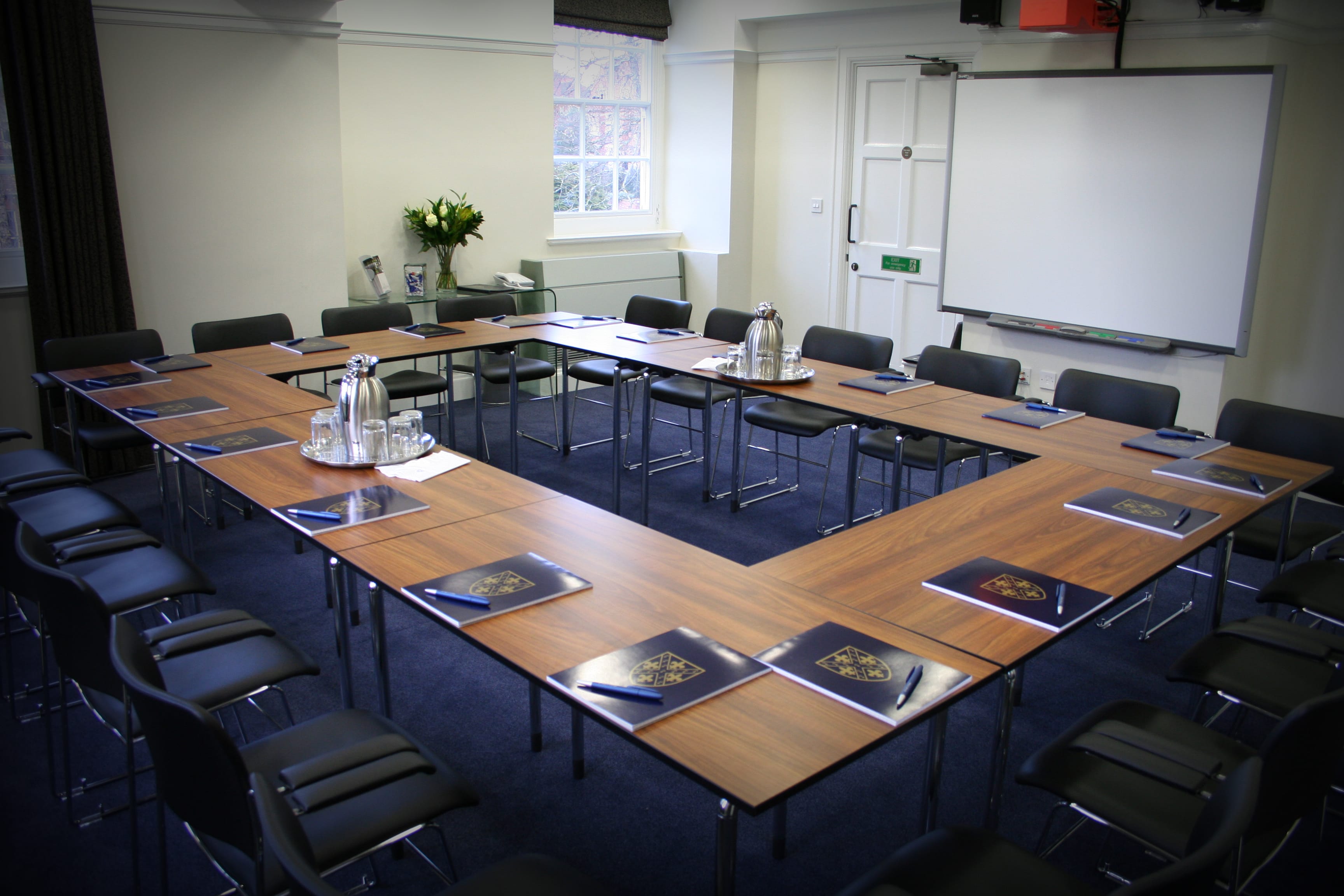 Photo of St Hugh's College, University Of Oxford, Dobbs Room 1