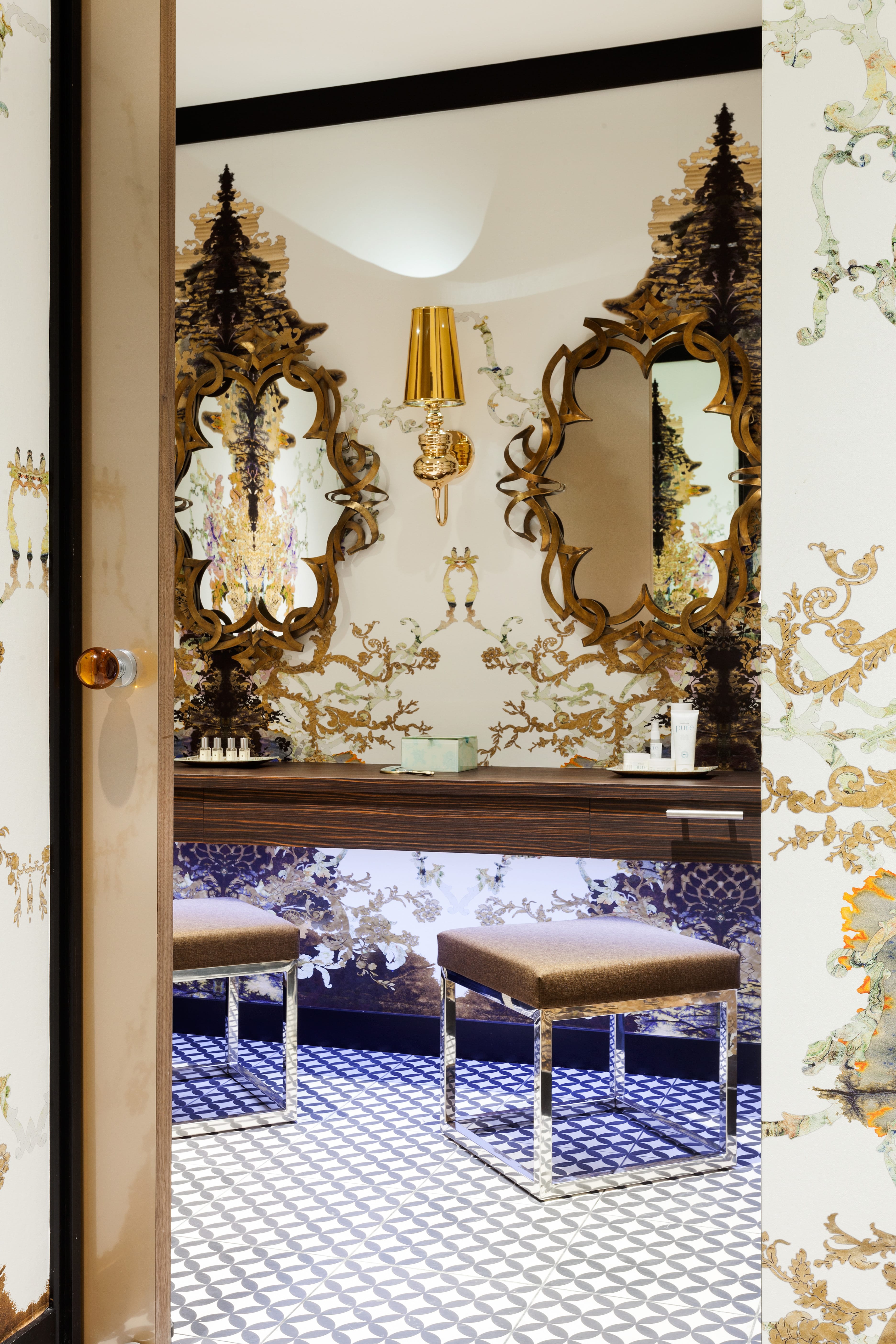 Photo of Office Space In Town - Mayfair, Champagne Club