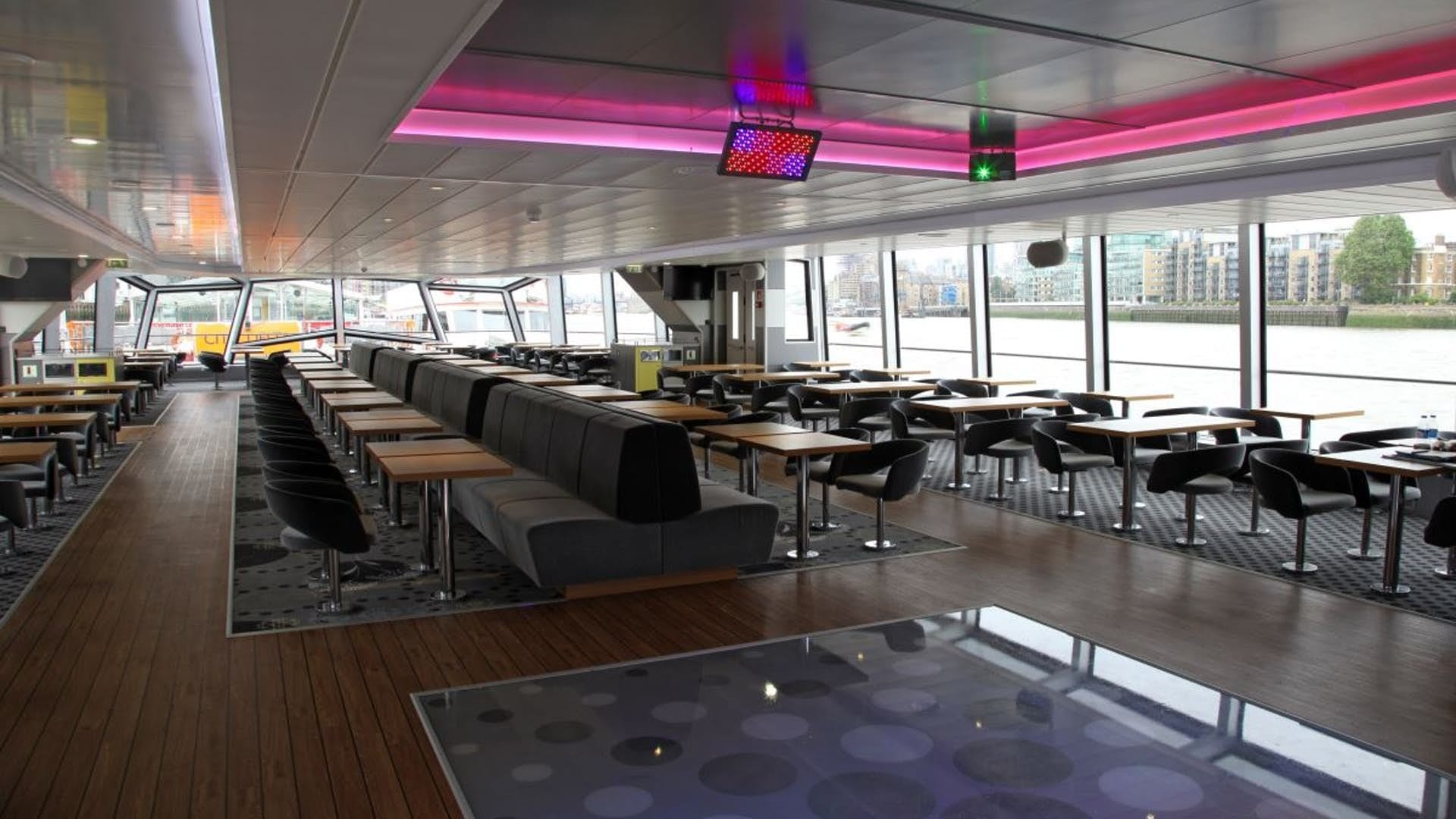 Photo of City Cruises, M.v. Millennium Diamond