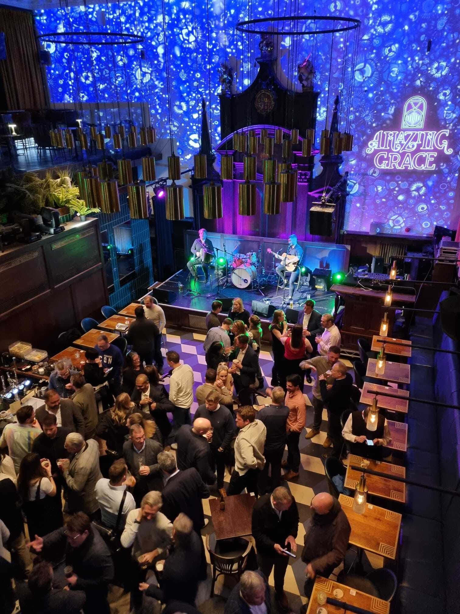 Photo of Amazing Grace London Bridge, Full Venue