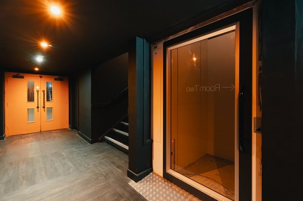 Photo of Amber's Club, Room 1