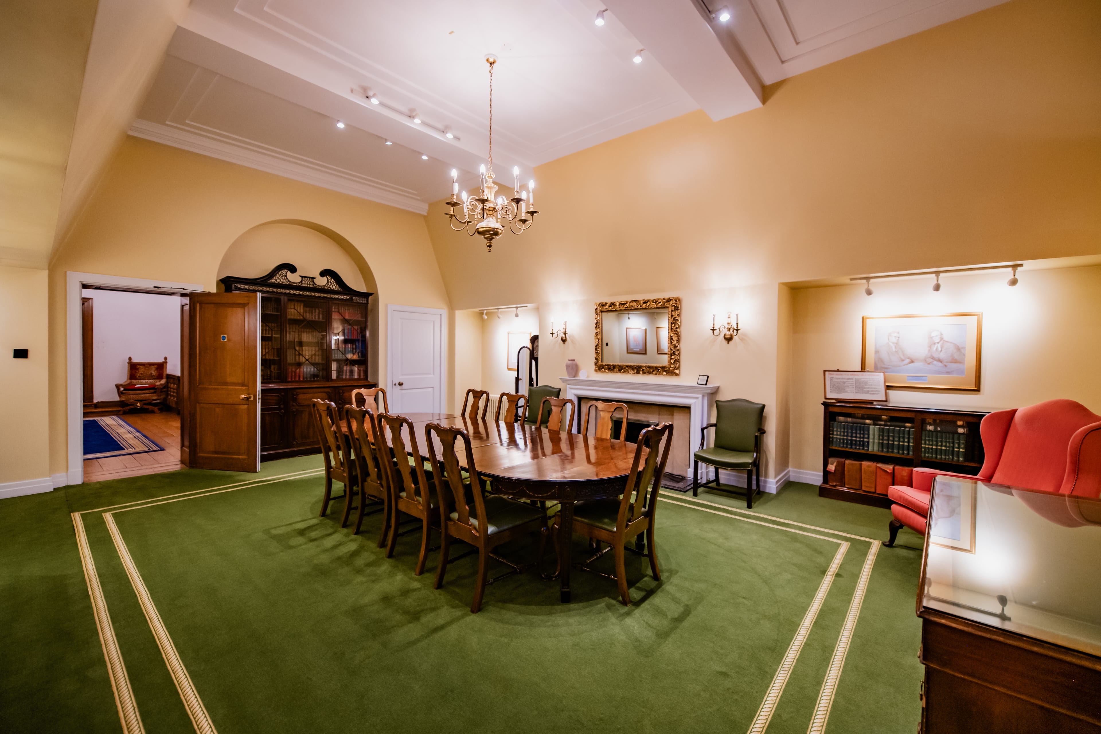 Photo of The Honourable Society Of Grays Inn, The Benchers' Library