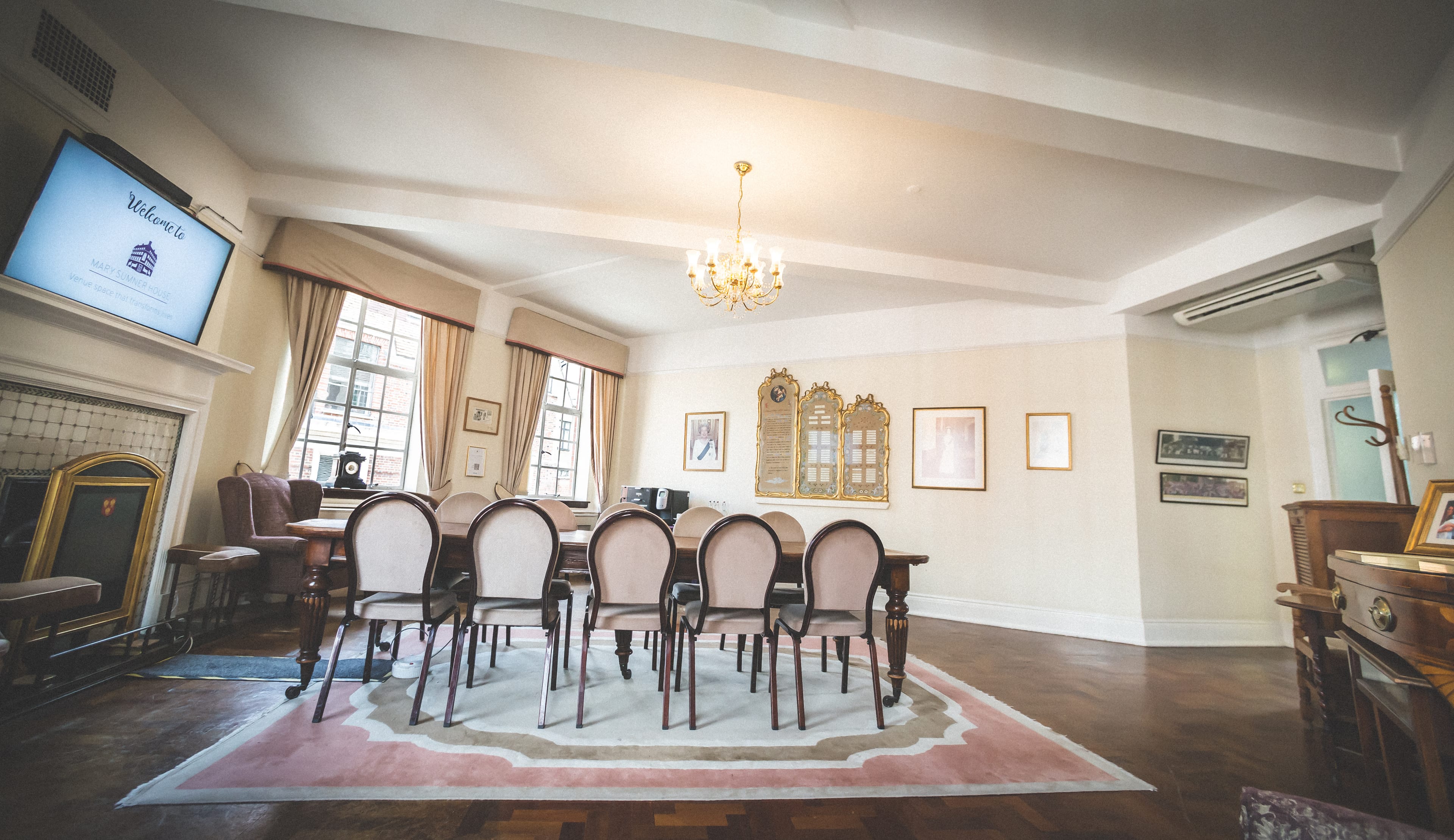 Photo of Mary Sumner House, Queen Elizabeth II Room