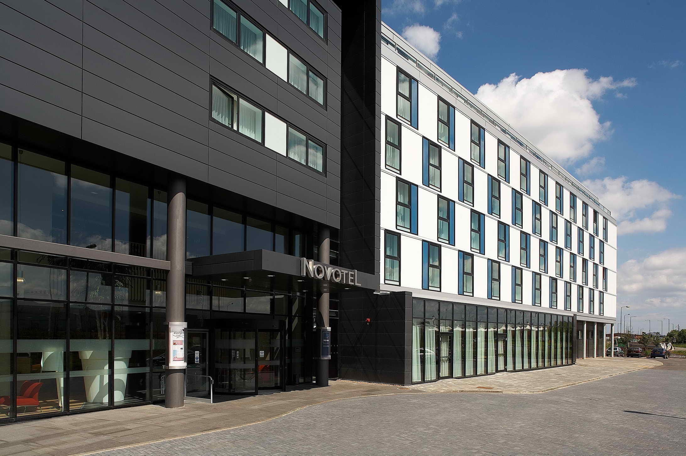 Photo of Novotel Edinburgh Park, Turnhouse