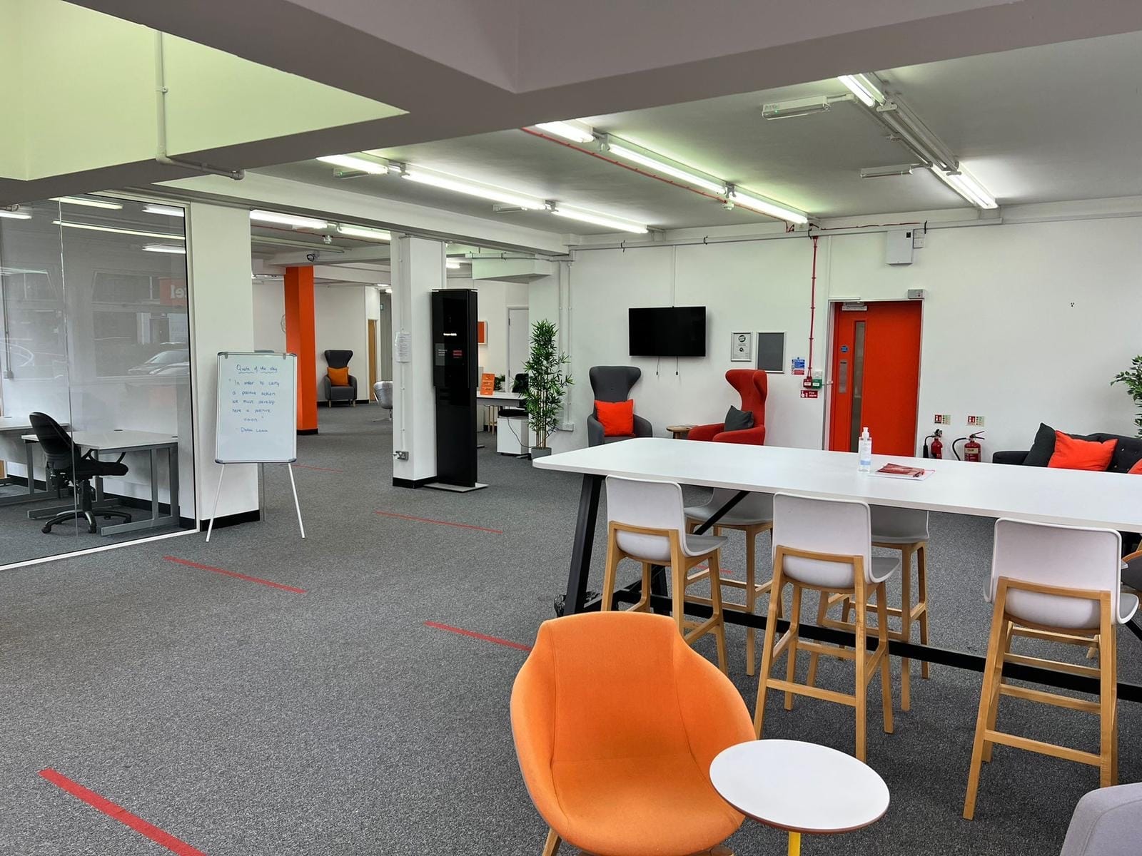 Photo of Easyhub Croydon