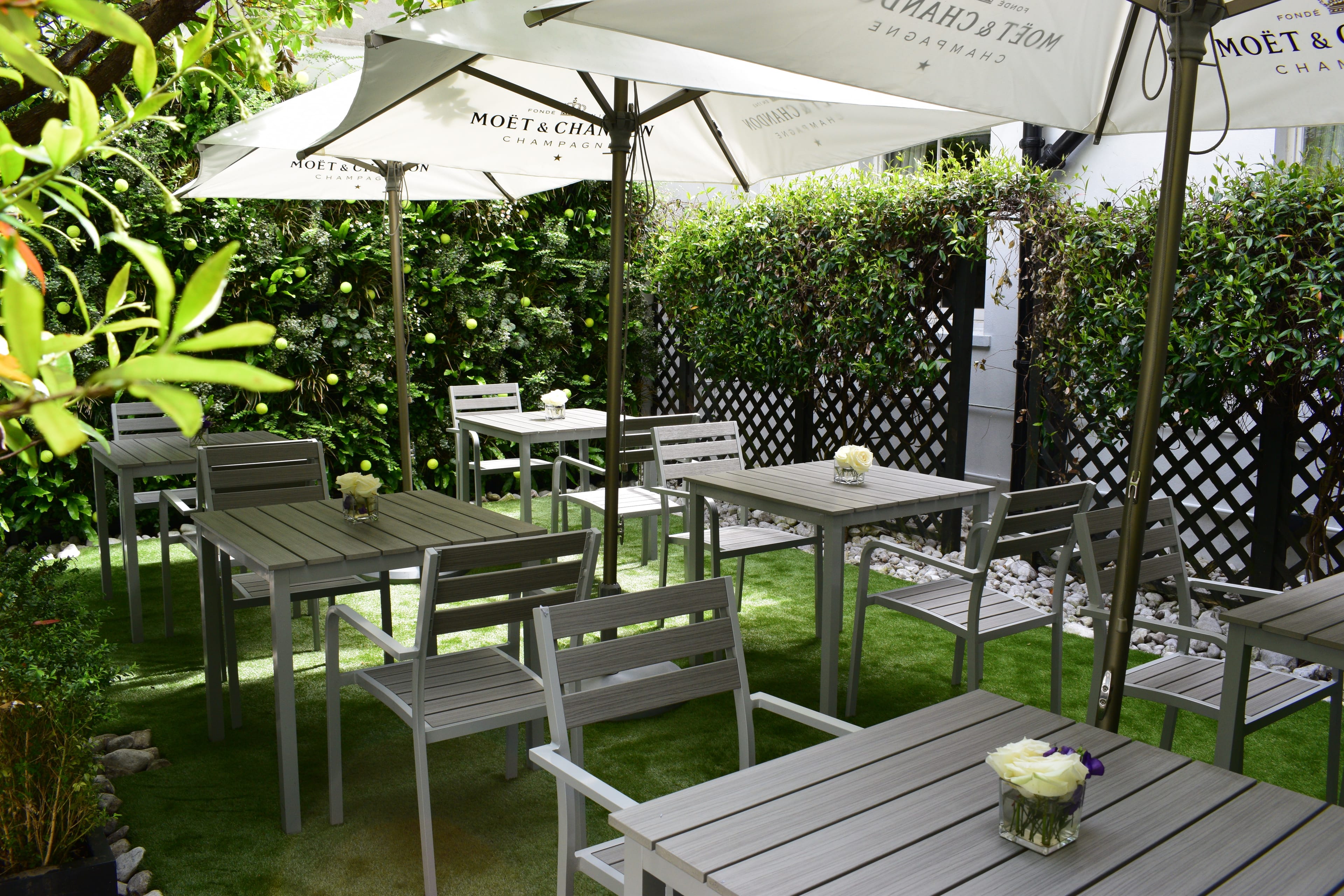 Photo of Roseate House London, The Hyde Garden