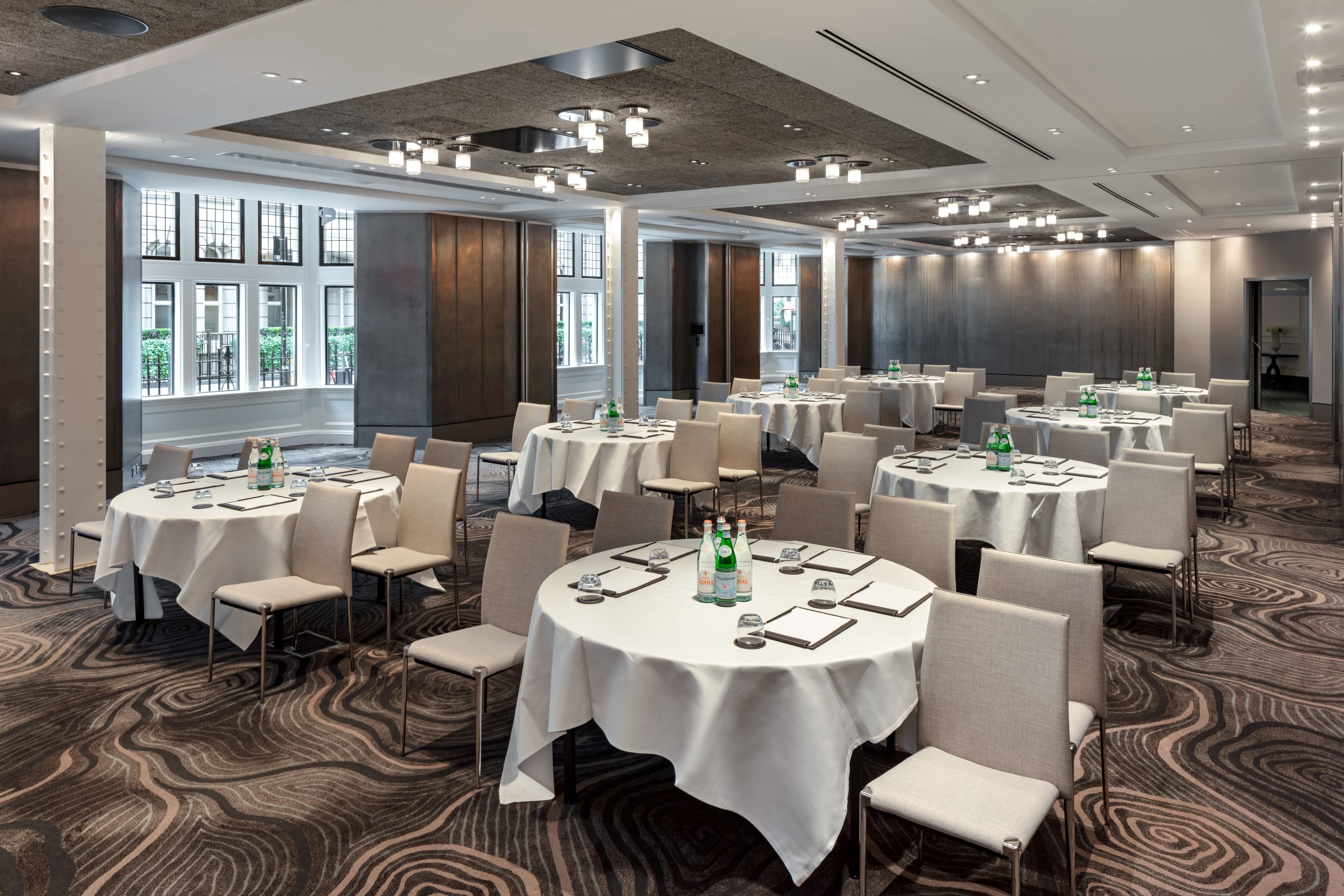 Photo of Radisson Blu Hotel, London Bloomsbury, Folio Suite