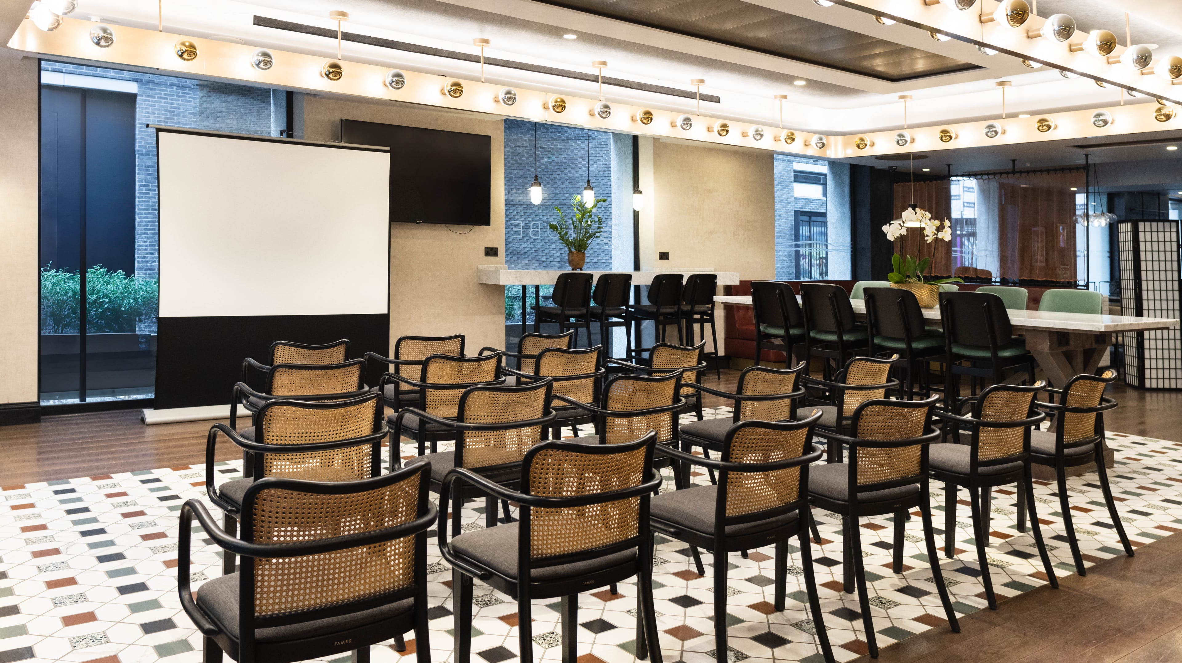 Photo of Clayton Hotel City Of London, Globe Bar At Clayton Hotel City Of London