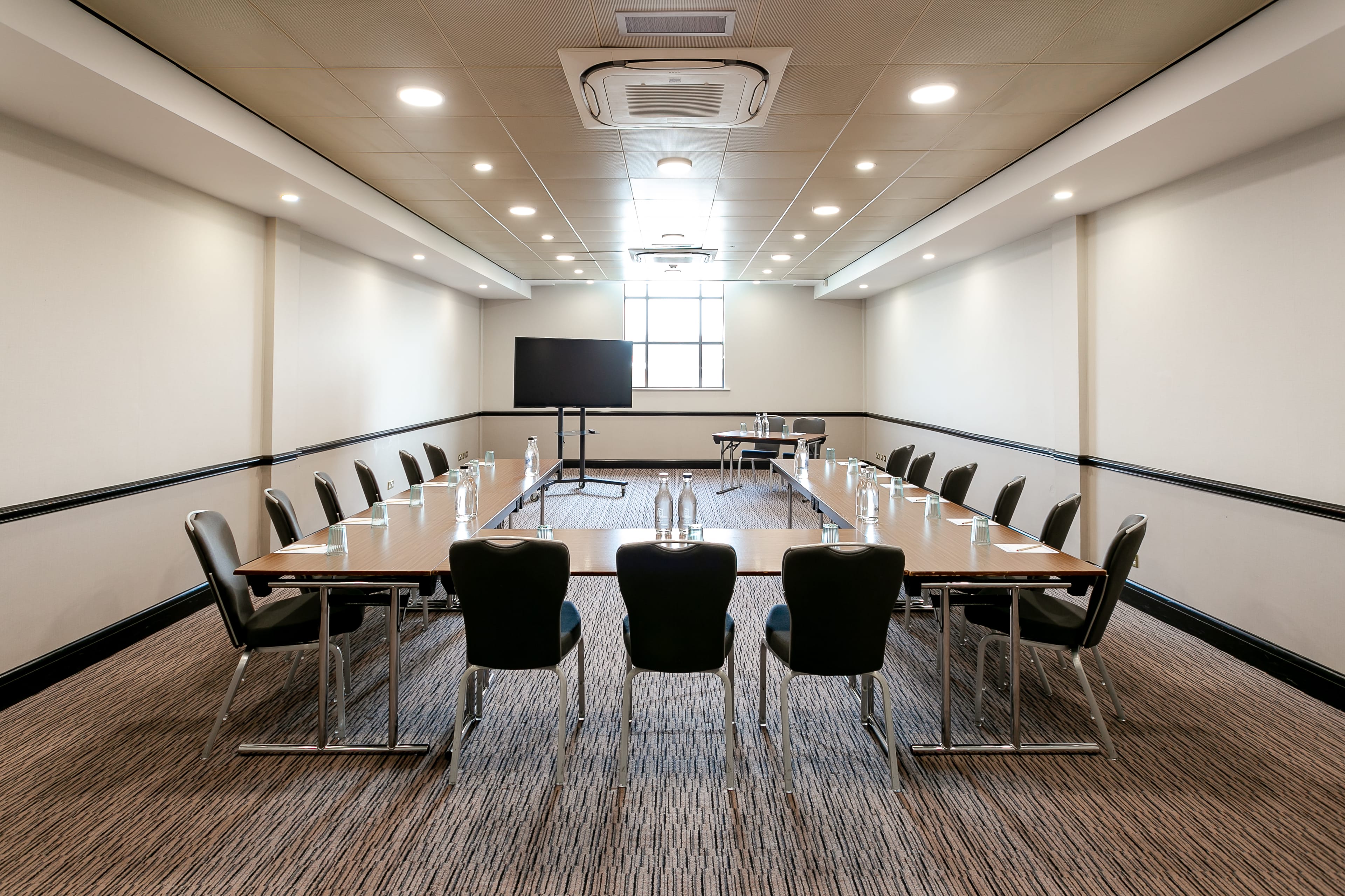 Photo of Cedar Court Hotels Bradford, Cypress Suite