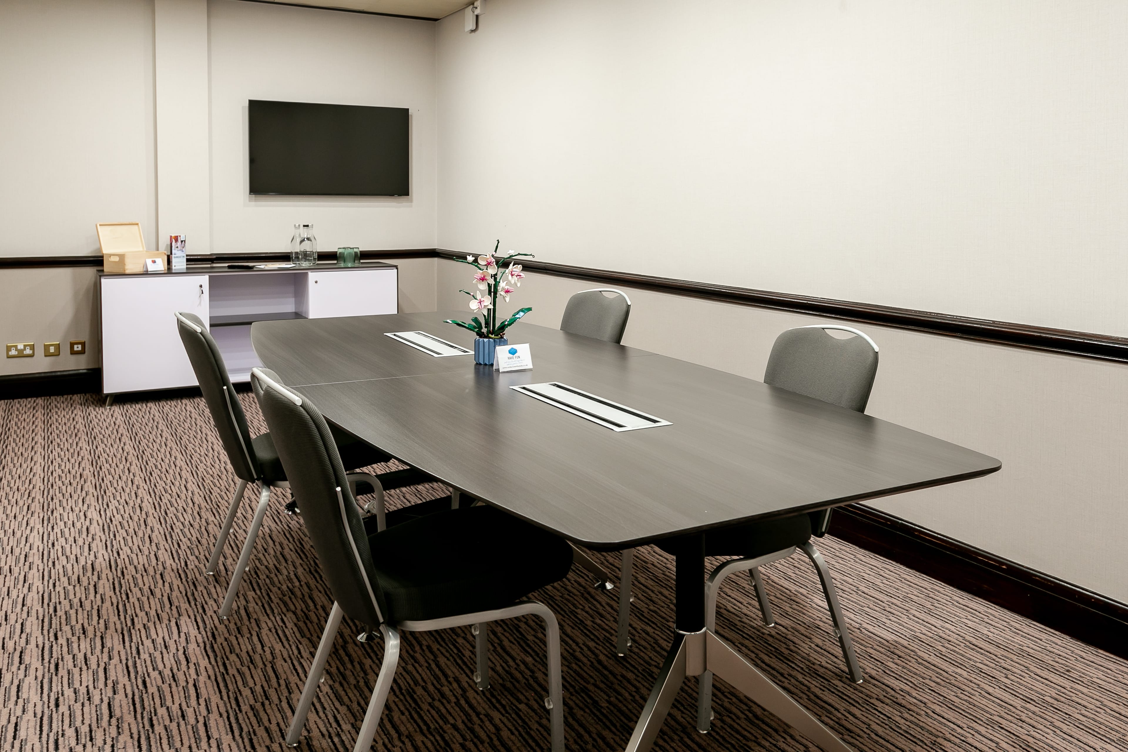 Photo of Cedar Court Hotels Bradford, Pine Suite