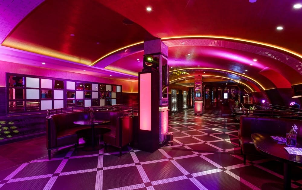 Photo of Aqua Nueva, Exclusive Hire