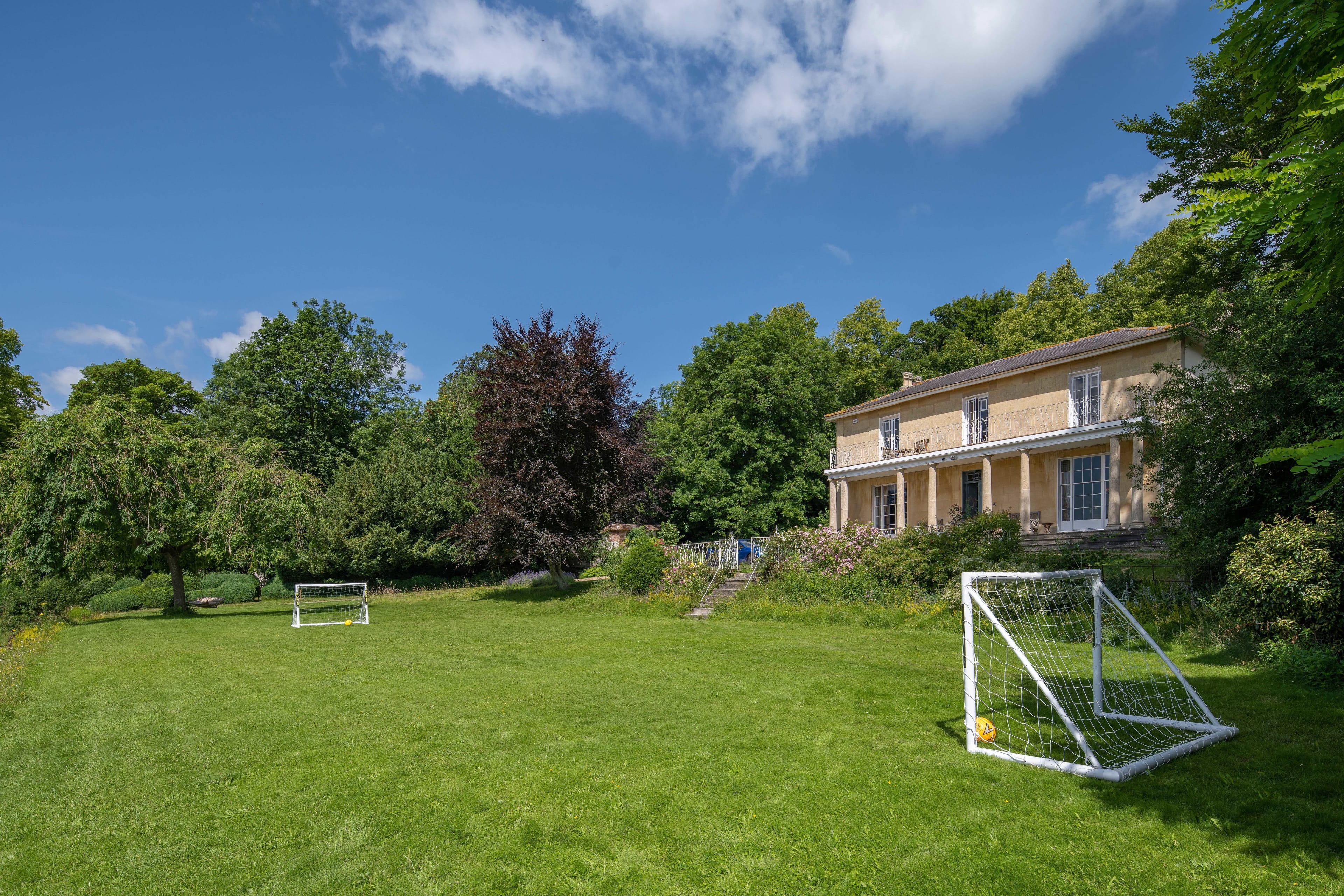 Photo of Henge Estate, Exclusive Hire