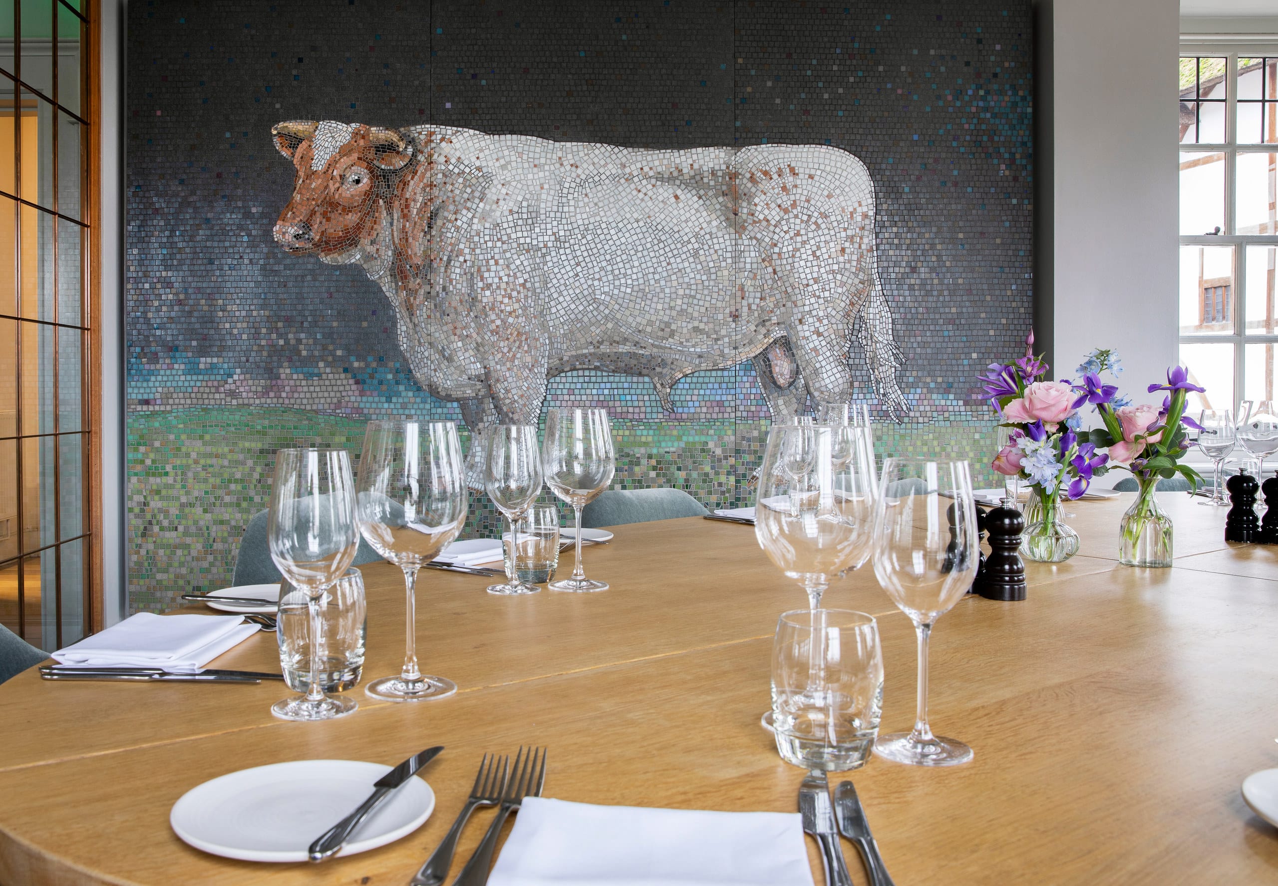 Photo of Swan, Shakespeare's Globe, The Bull Room