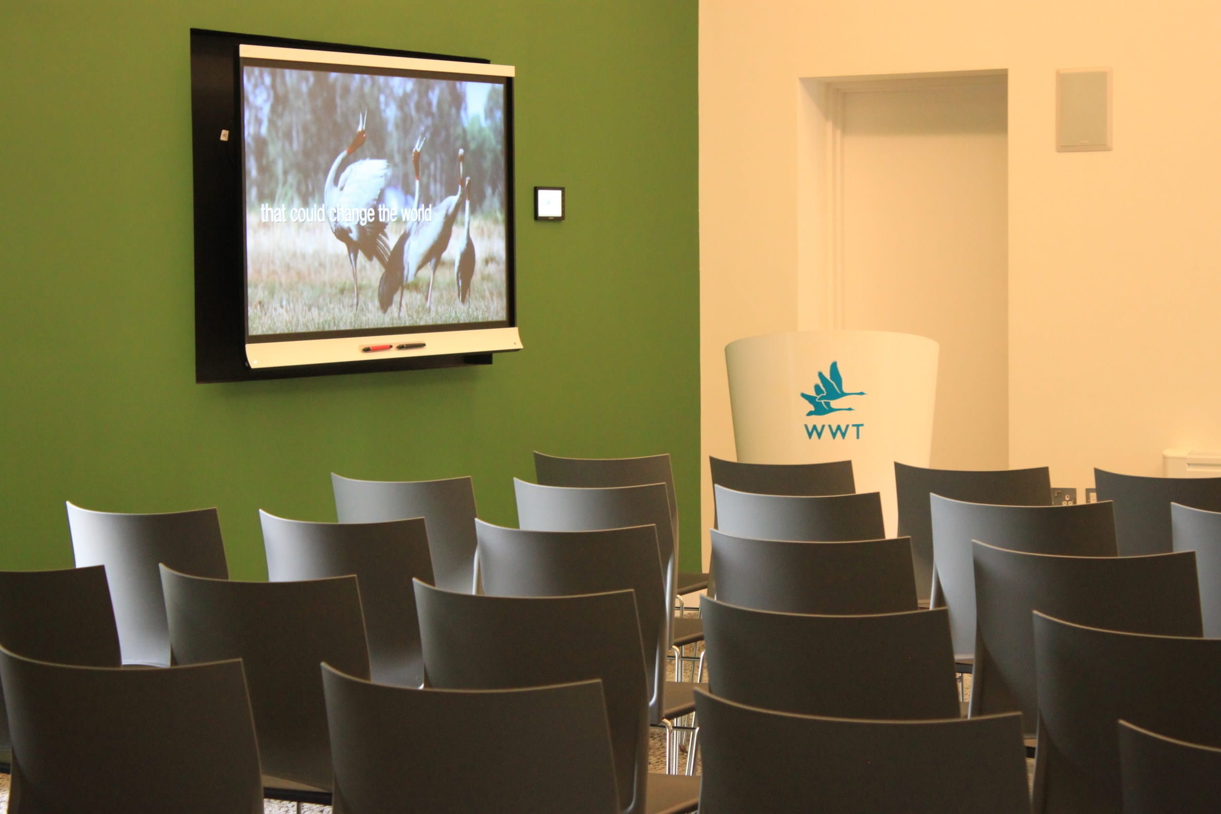 Photo of WWT London Wetland Centre, H2O