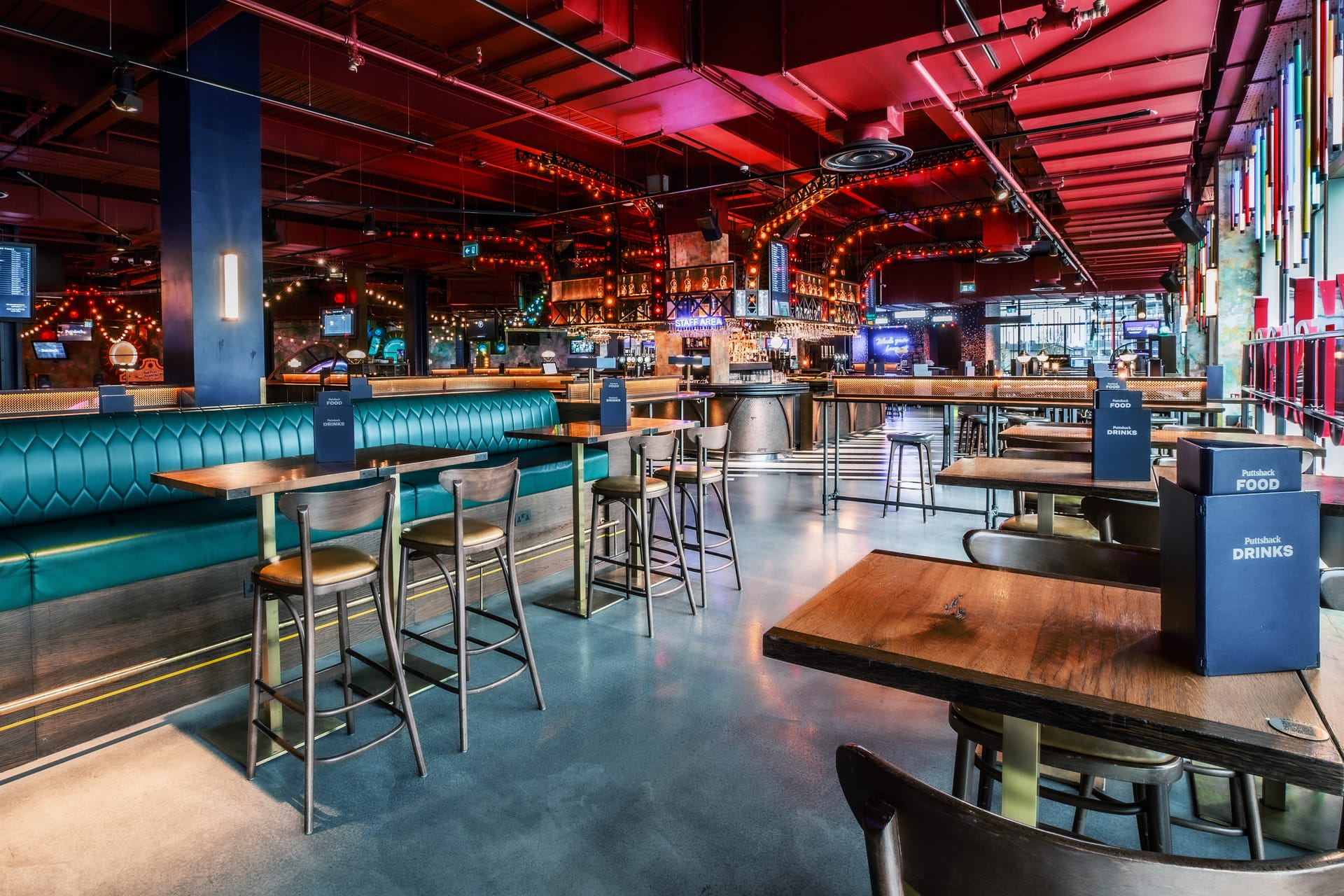 Photo of Puttshack White City, Sapphire