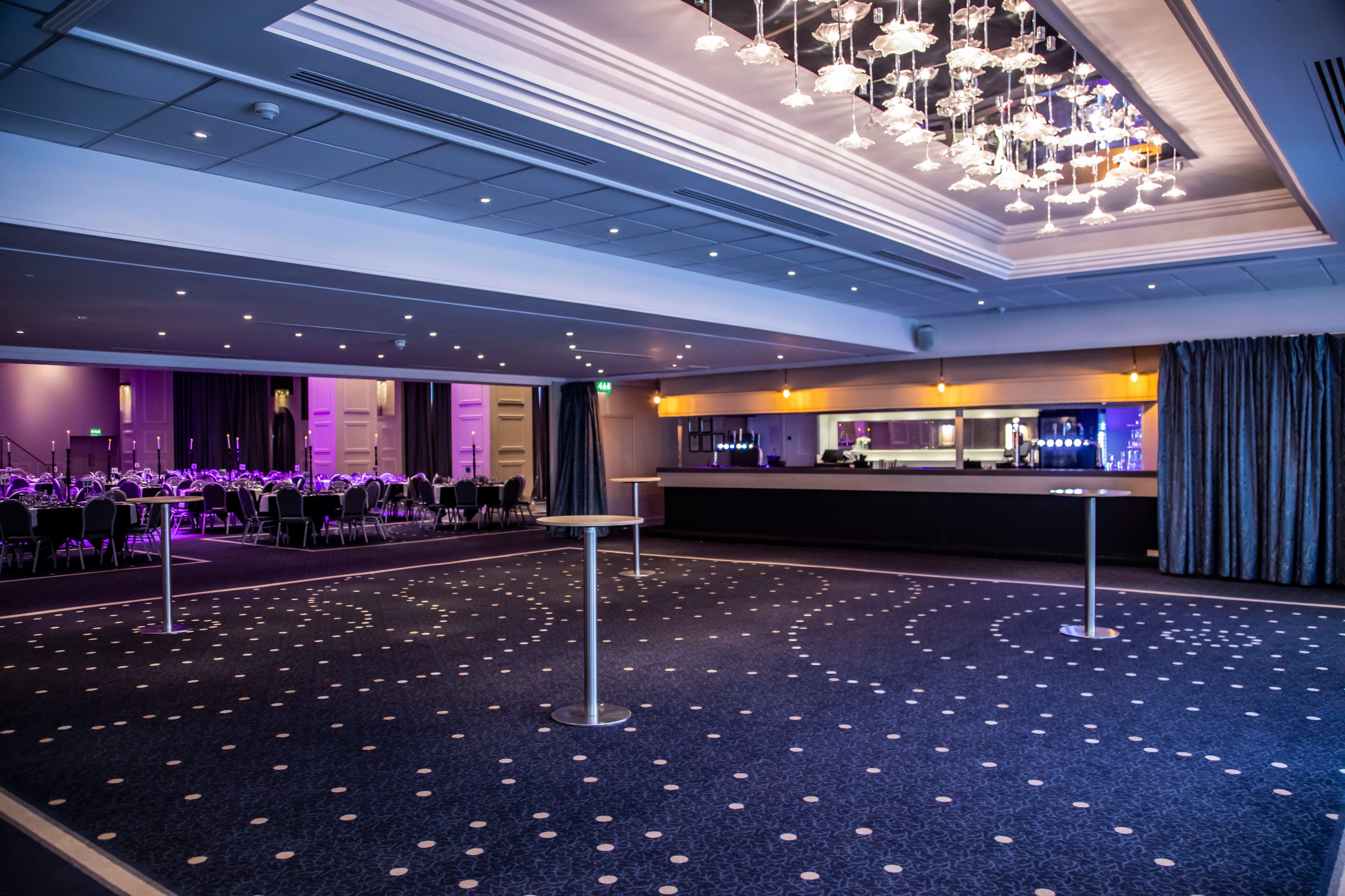 Photo of Mercure Manchester Piccadilly Hotel, International Suite