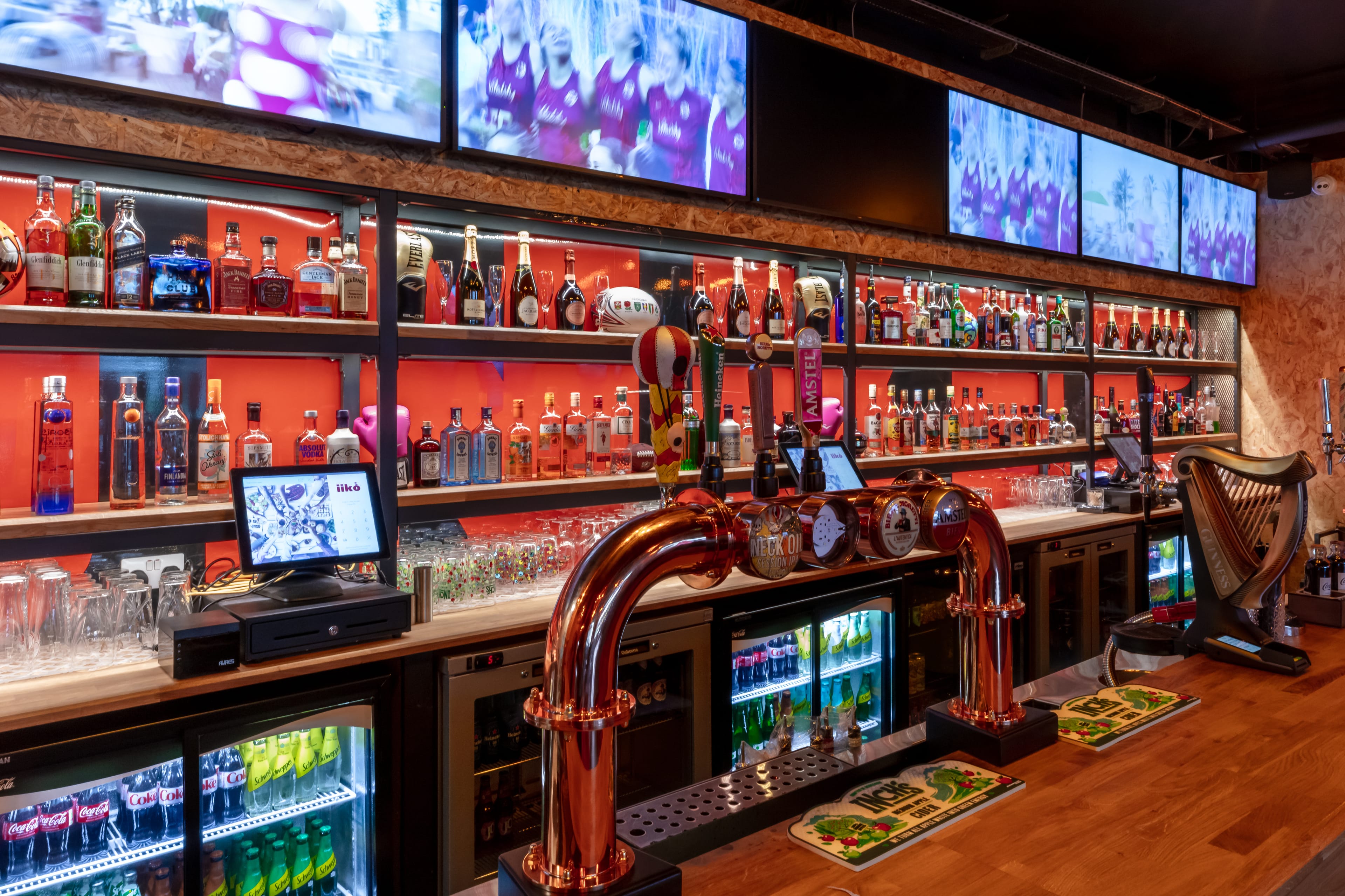 Photo of BigShots Golf Northwick Park, The Bunker Bar