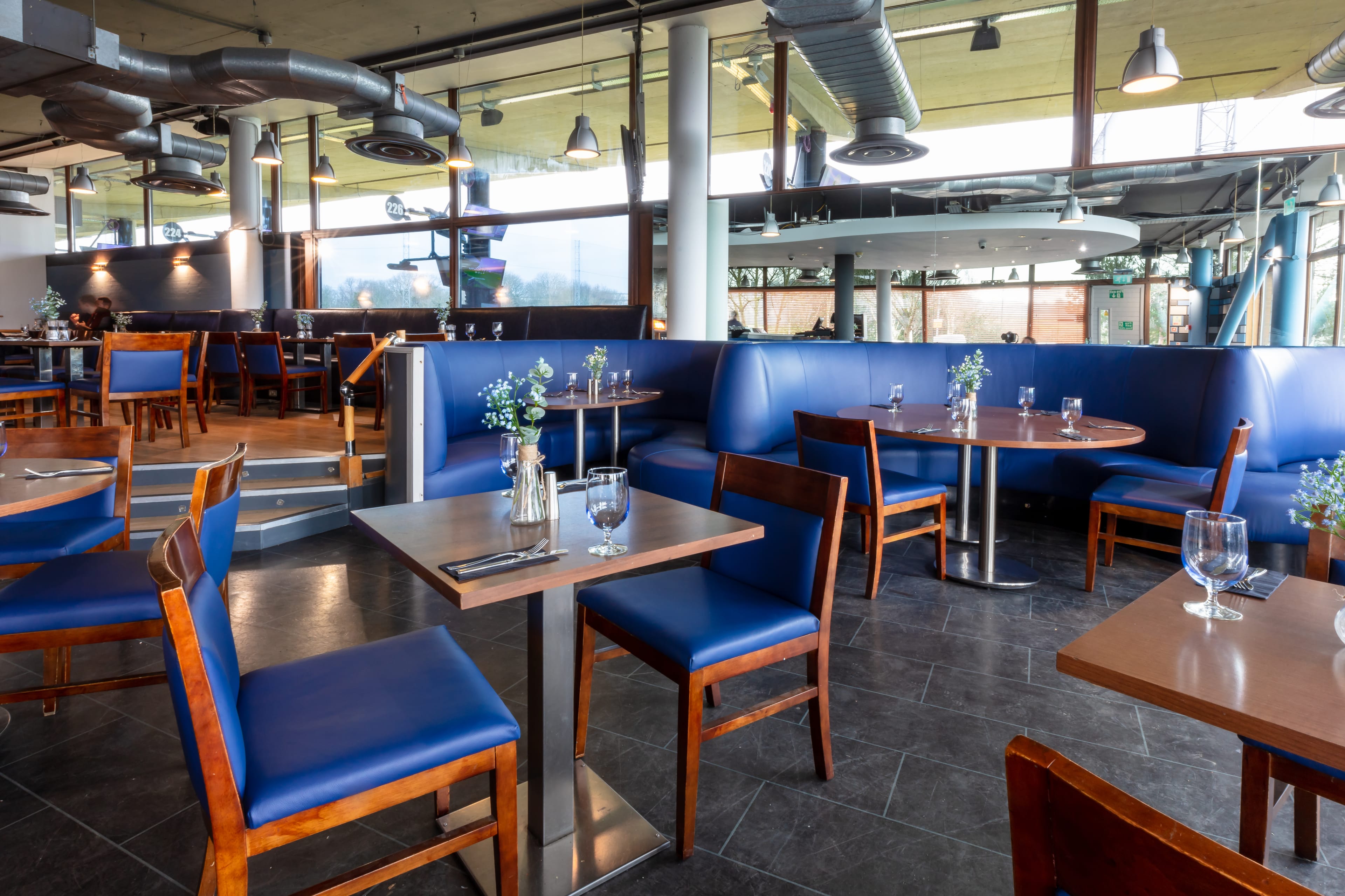 Photo of BigShots Golf Northwick Park, Blue Zenzer Restaurant