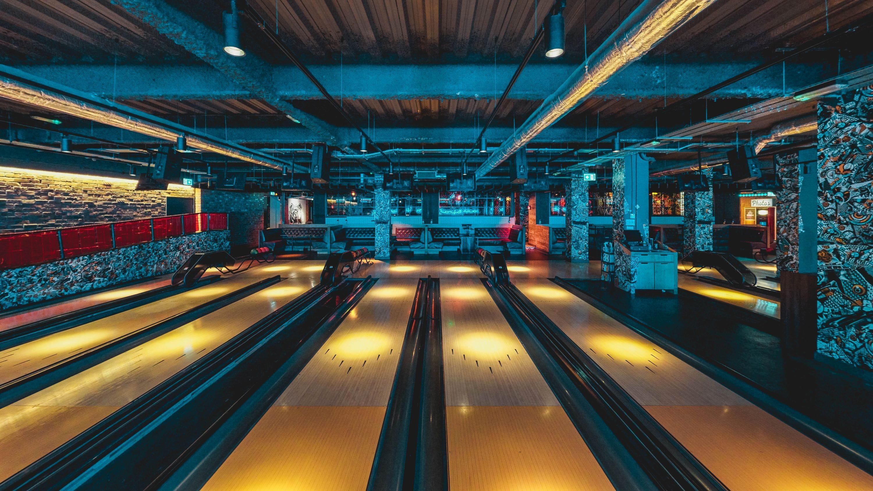 Photo of Queens - Skate Dine Bowl, Christmas Party