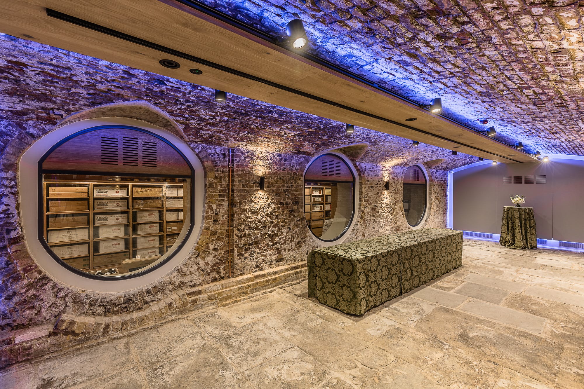 Photo of Glaziers Hall, London Bridge Arches