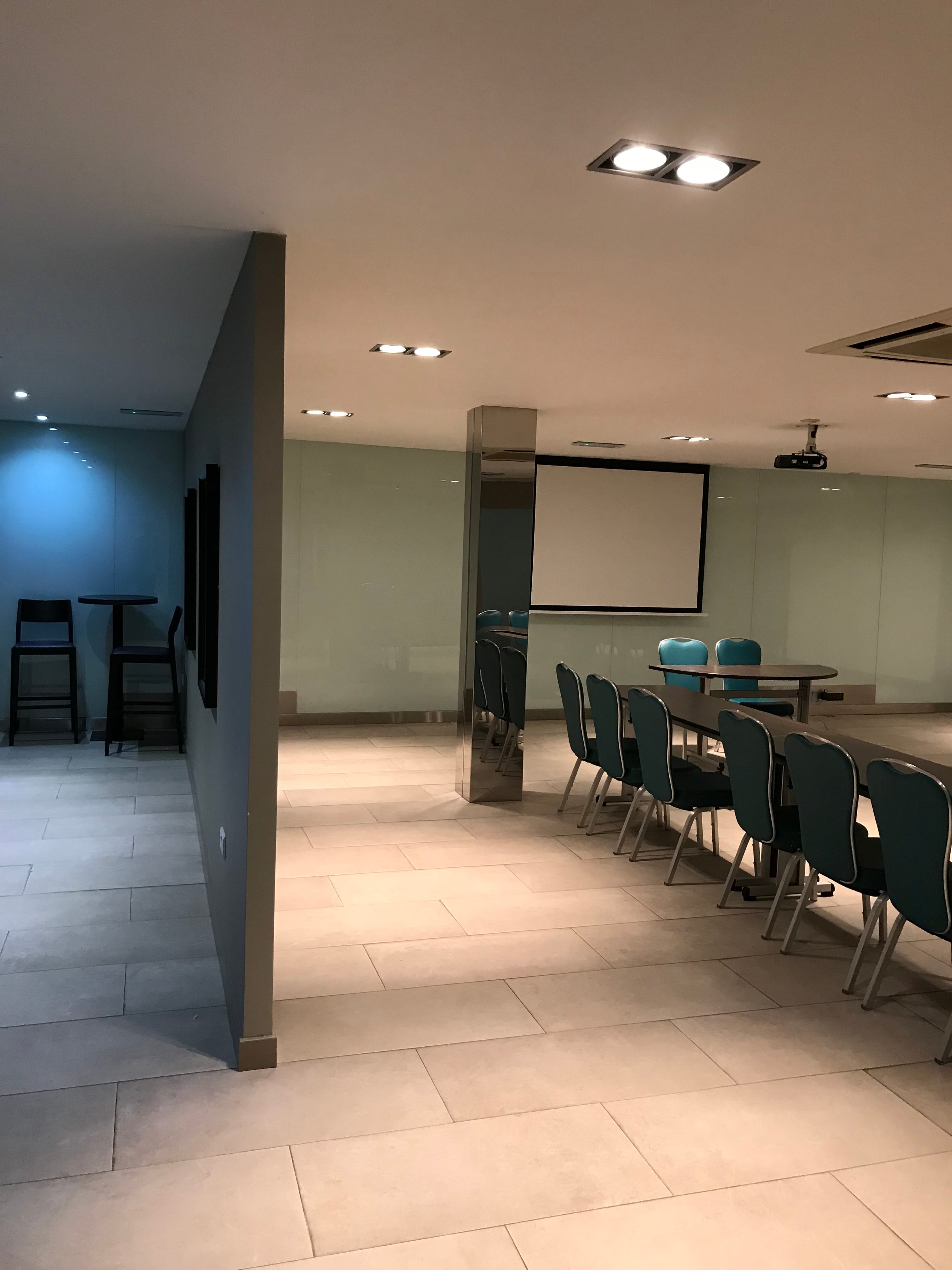 Photo of Doubletree By Hilton Edinburgh City Centre, The Hawthorn