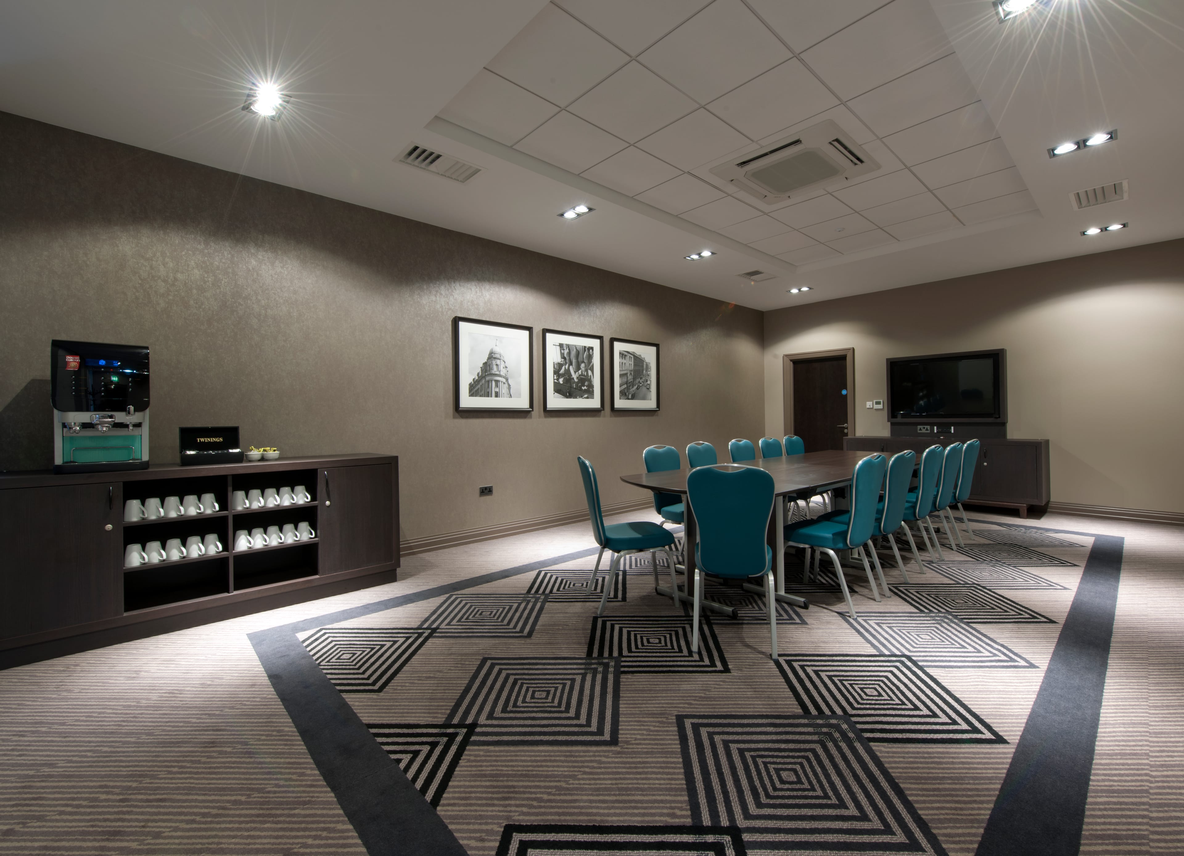 Photo of Doubletree By Hilton Edinburgh City Centre, The Rowan