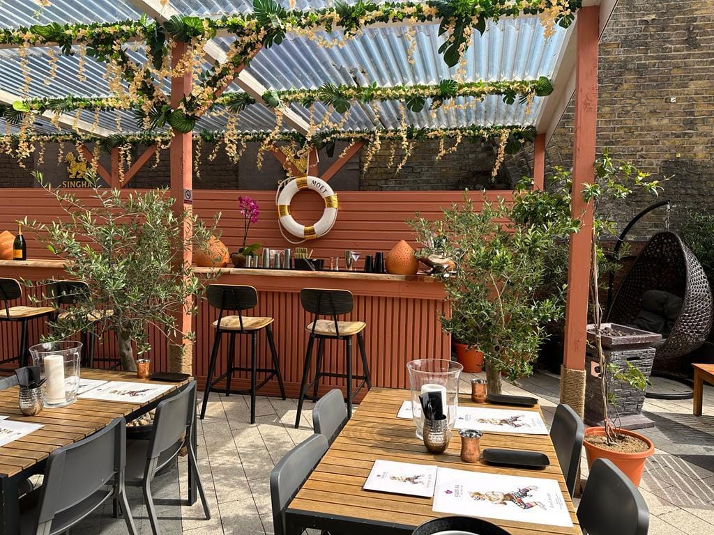 Photo of Yum Sa Restaurant, Outside Patio