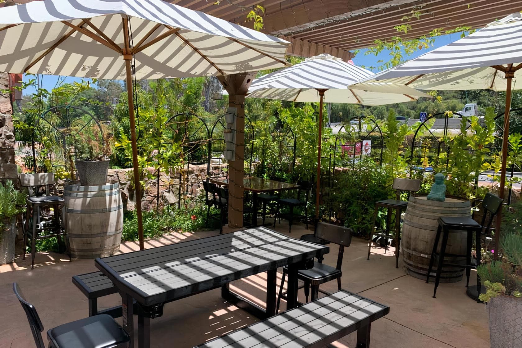 Patio, Pizza Cookery in Thousand Oaks photo #1