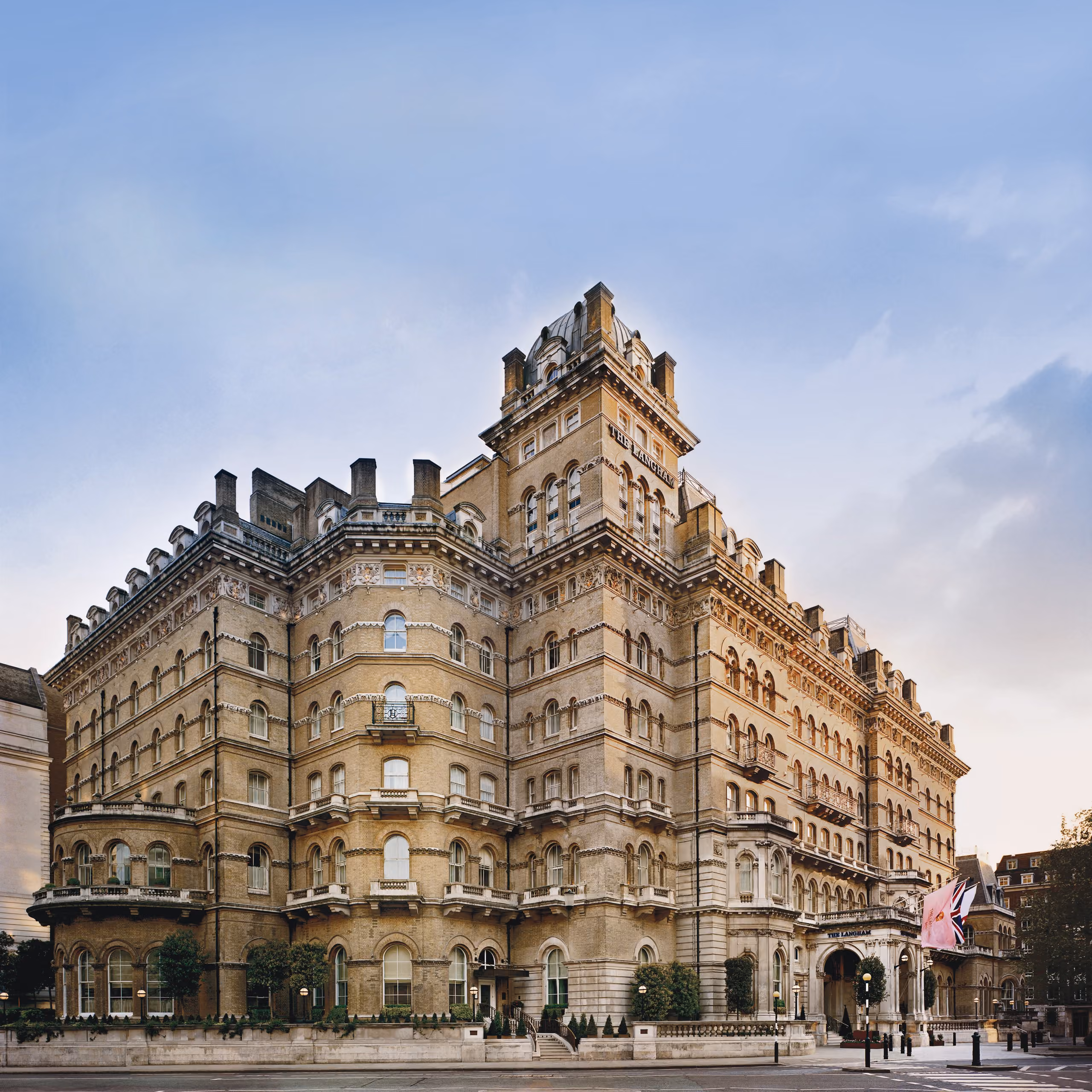 Photo of The Langham Hotel London, Courtyard Garden