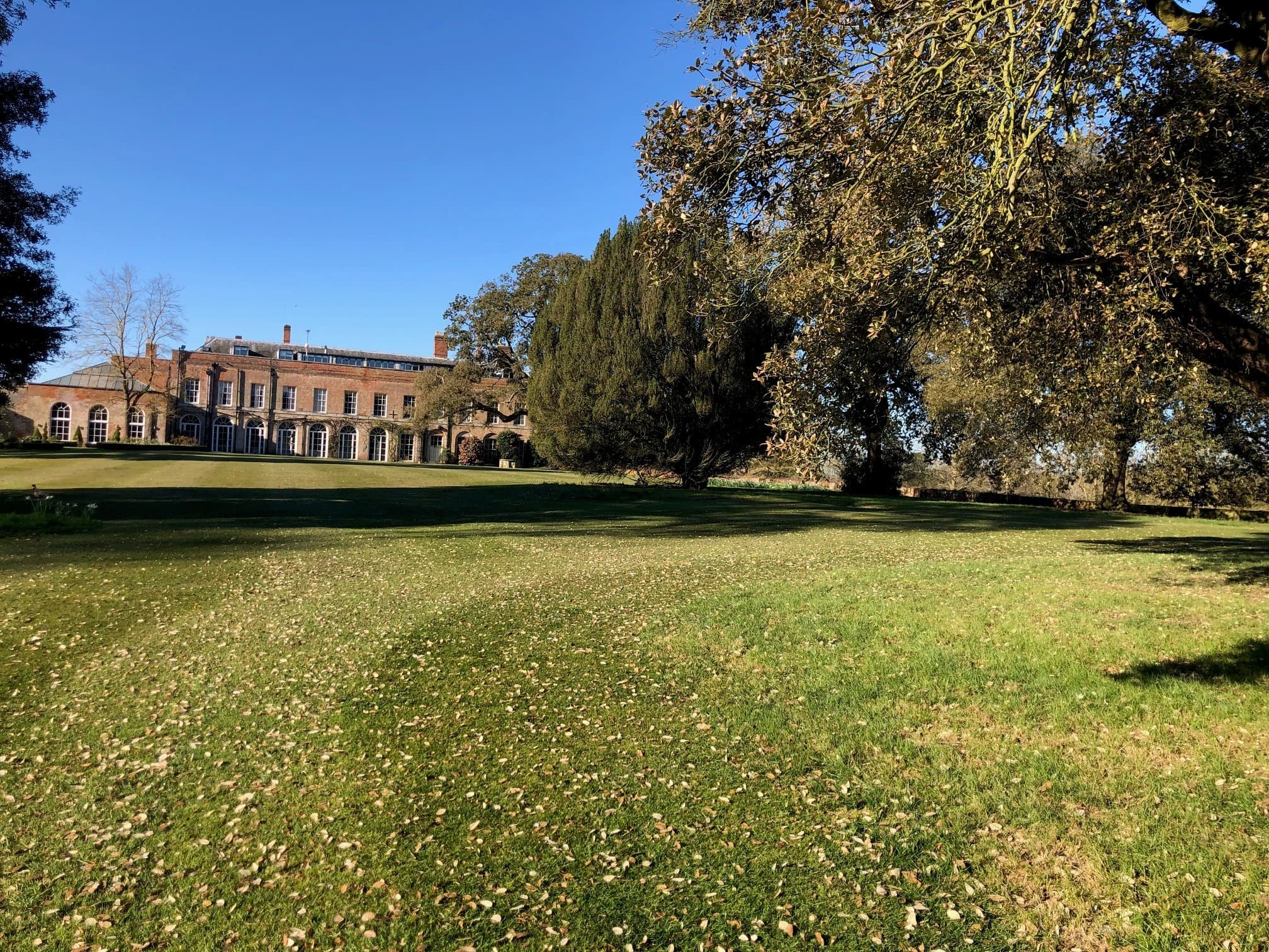 The Pavilion And Walled Garden, Braxted Park Estate photo #29