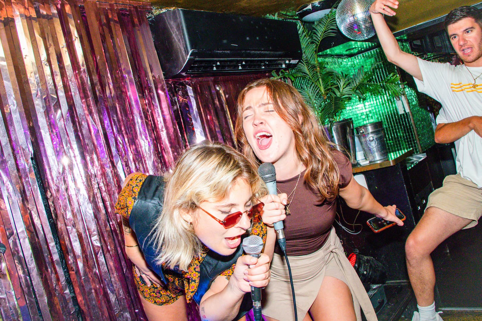 The Karaoke Hole, The Karaoke Hole photo #9