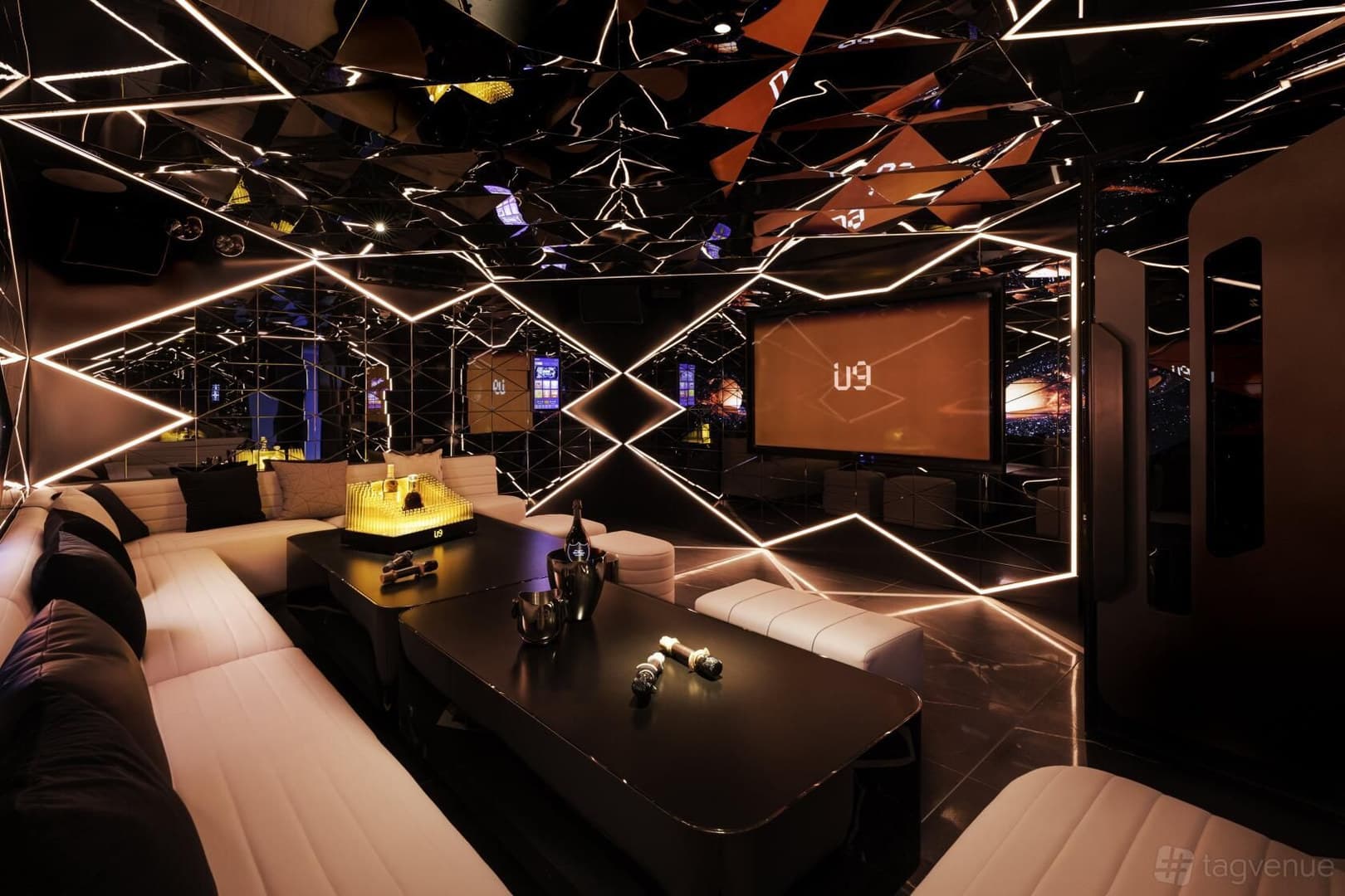 Private Karaoke Room, U9 Karaoke & Cocktail Bar photo #1