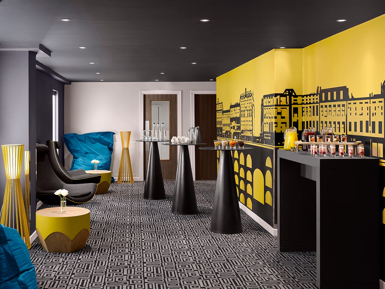 Photo of Radisson Blu Hotel, Edinburgh, Canongate 1 & 2