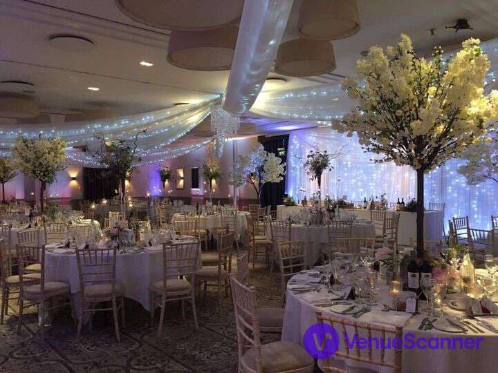 Westminster Suite, De Vere Tortworth Court photo #2