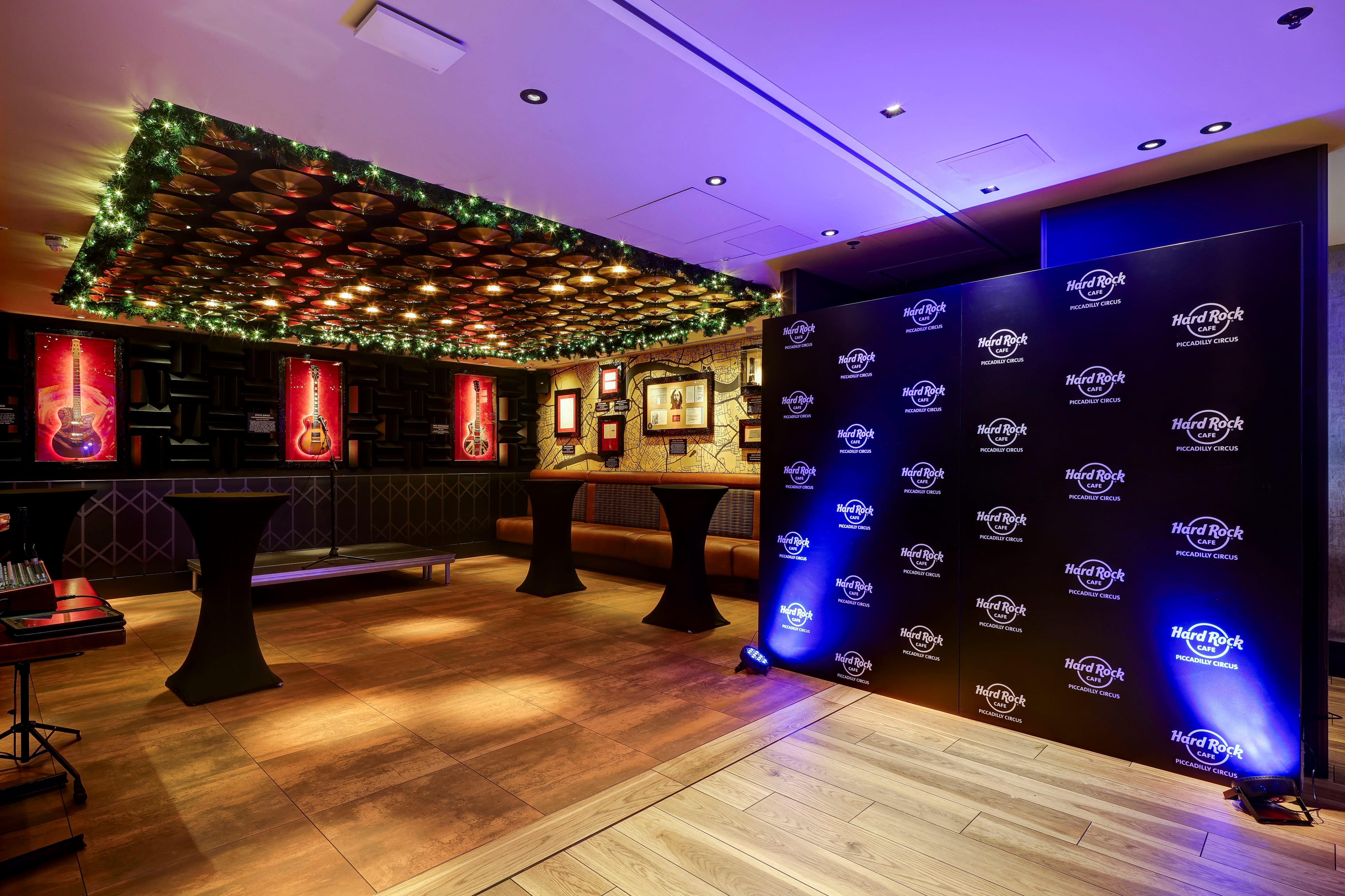 Photo of Hard Rock Cafe Piccadilly Circus, The Legends And Stage