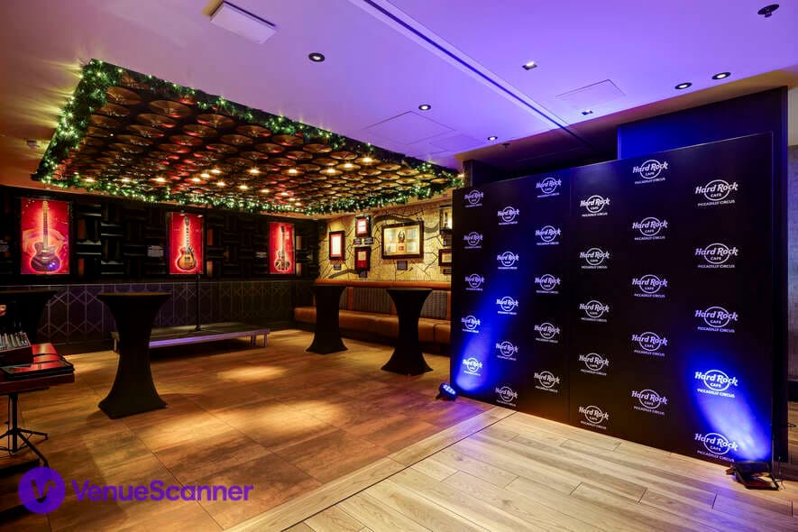 The Legends And Stage, Hard Rock Cafe Piccadilly Circus photo #2