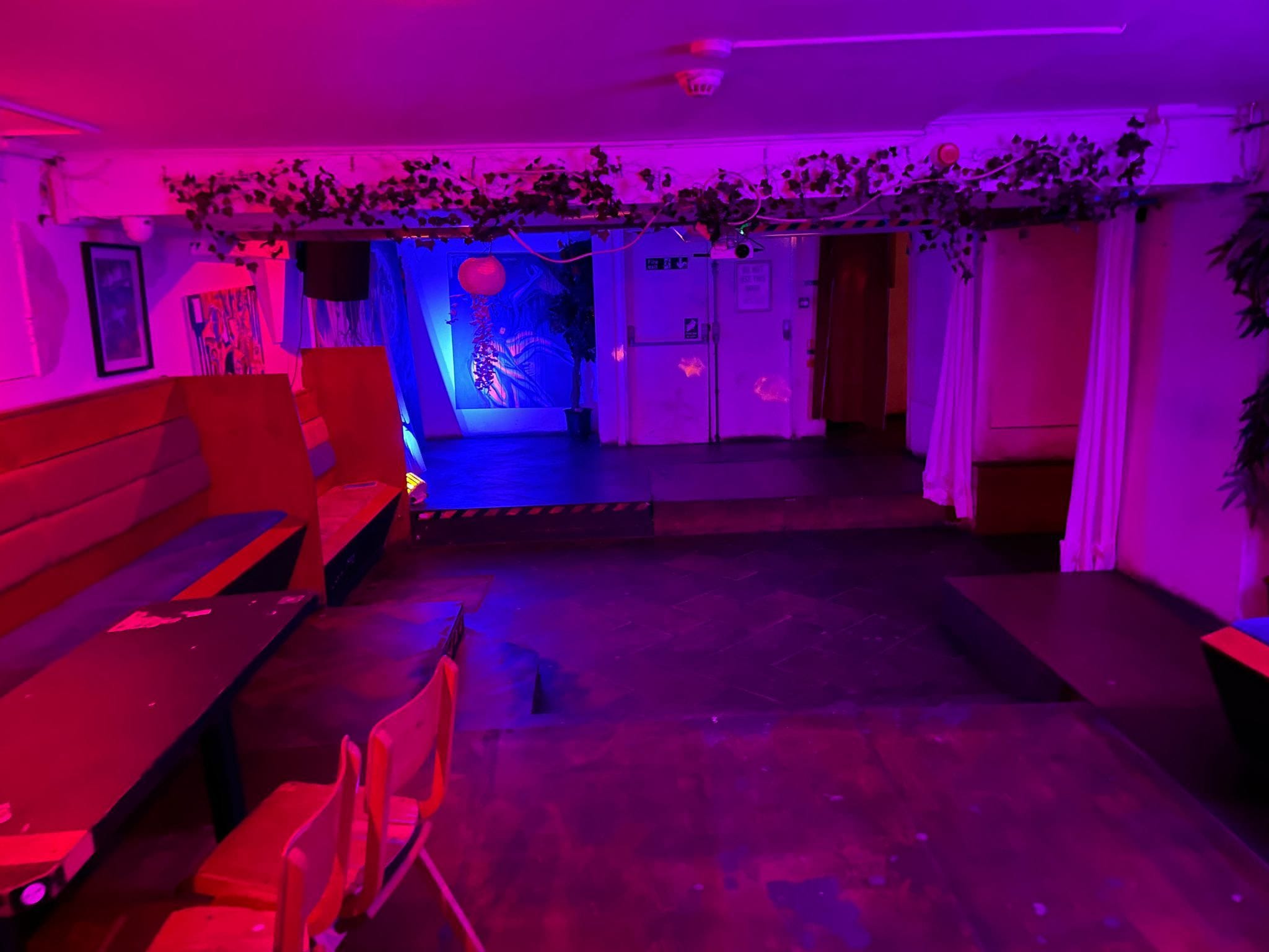 Photo of Dalston Den, Dalston Den Room 1 - Gallery / Bar / Nightclub