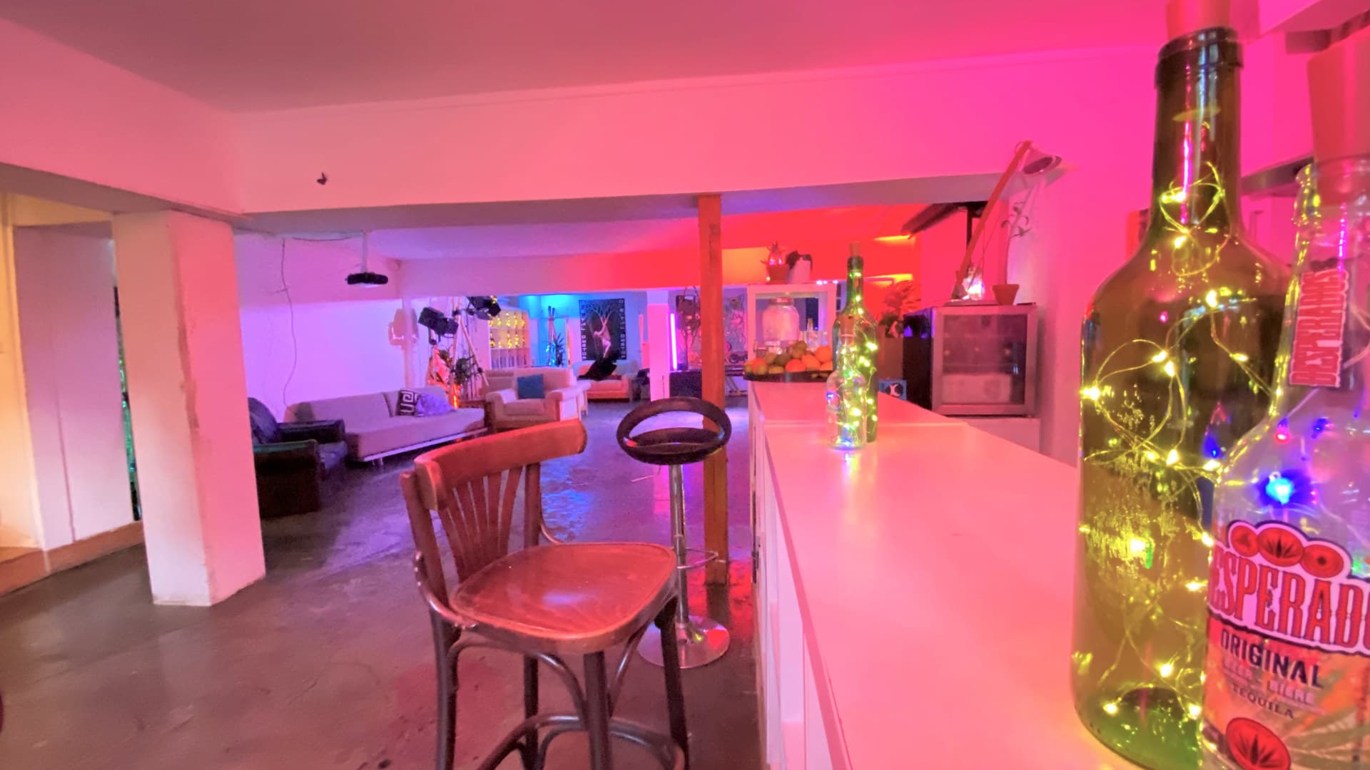 Room 2, Dalston Den photo #18