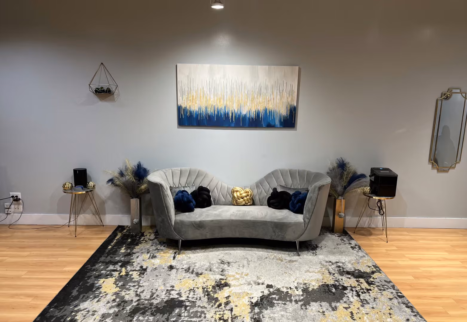 Whole Venue, Vanity Luxe photo #2