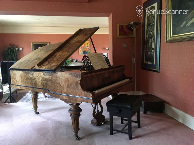 A Large Stylish Cellar, Syresham House photo #5
