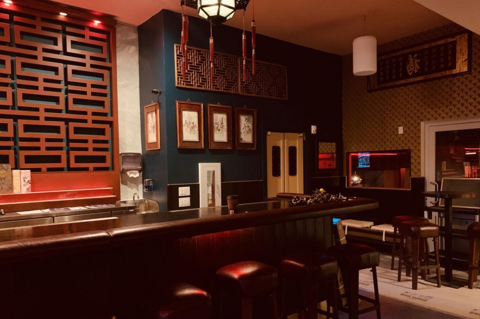 Photo of Lion's Den Lounge and Bar, Entire Venue