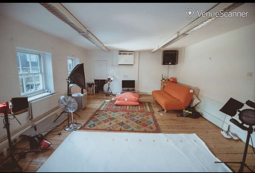 Studio Space SW18, Equipped Studio photo #4