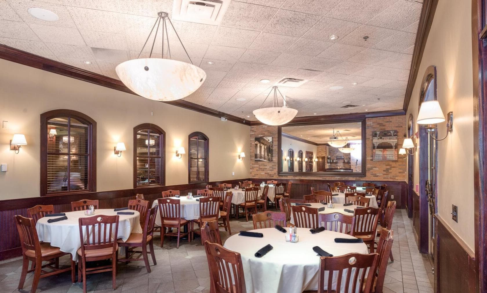 Mardi Gras Room, Copeland's of New Orleans photo #1