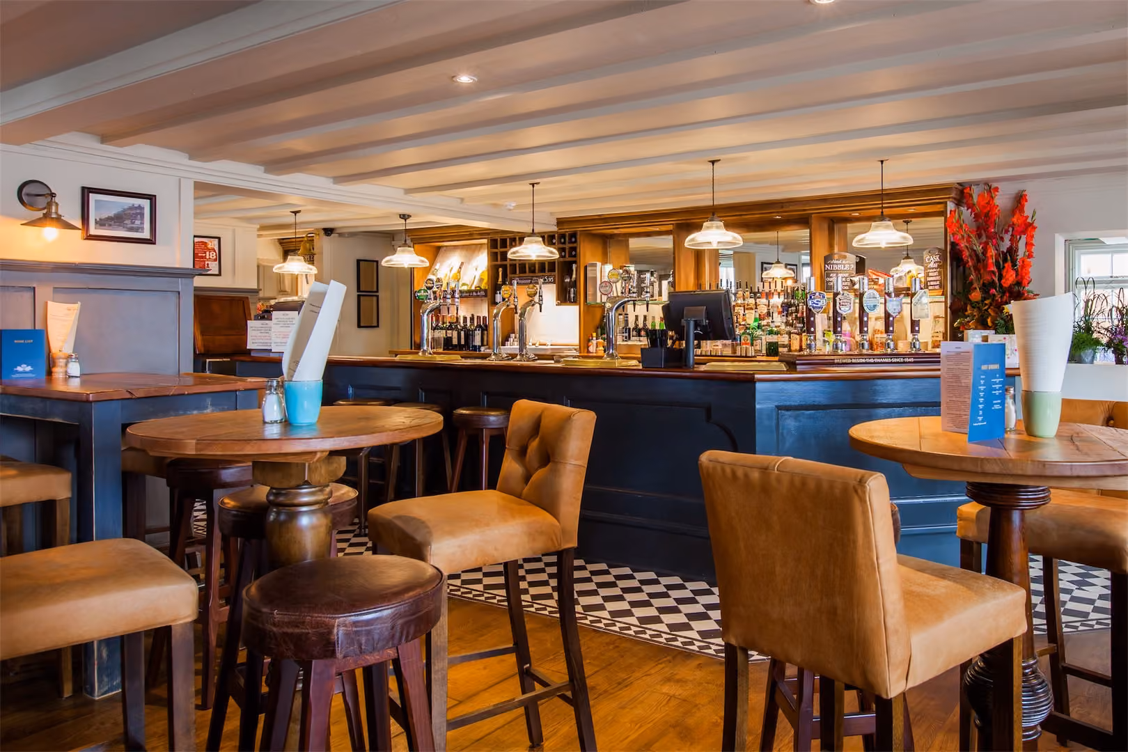 Dining Studio, The Royal Oak photo #2