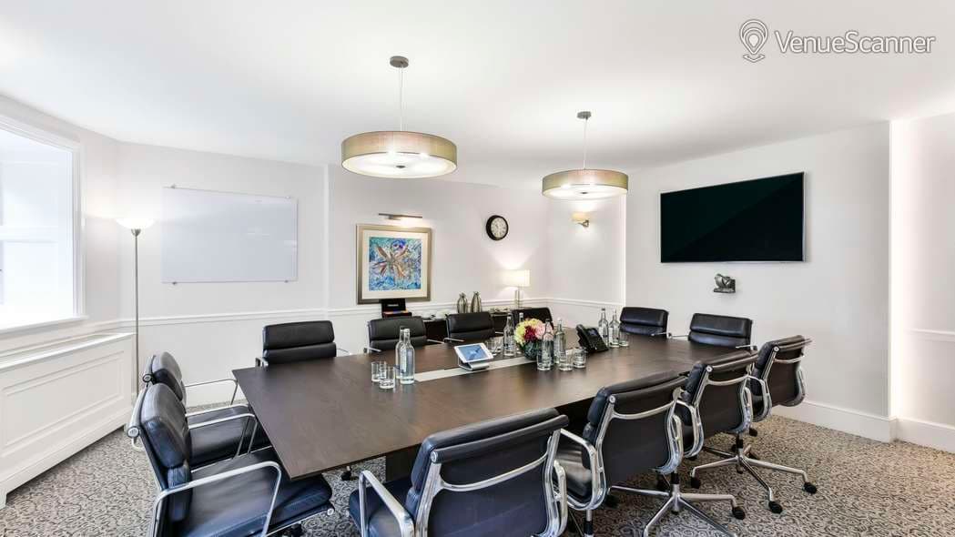 The Howe Room, The Argyll Club 32 Curzon Street photo #1