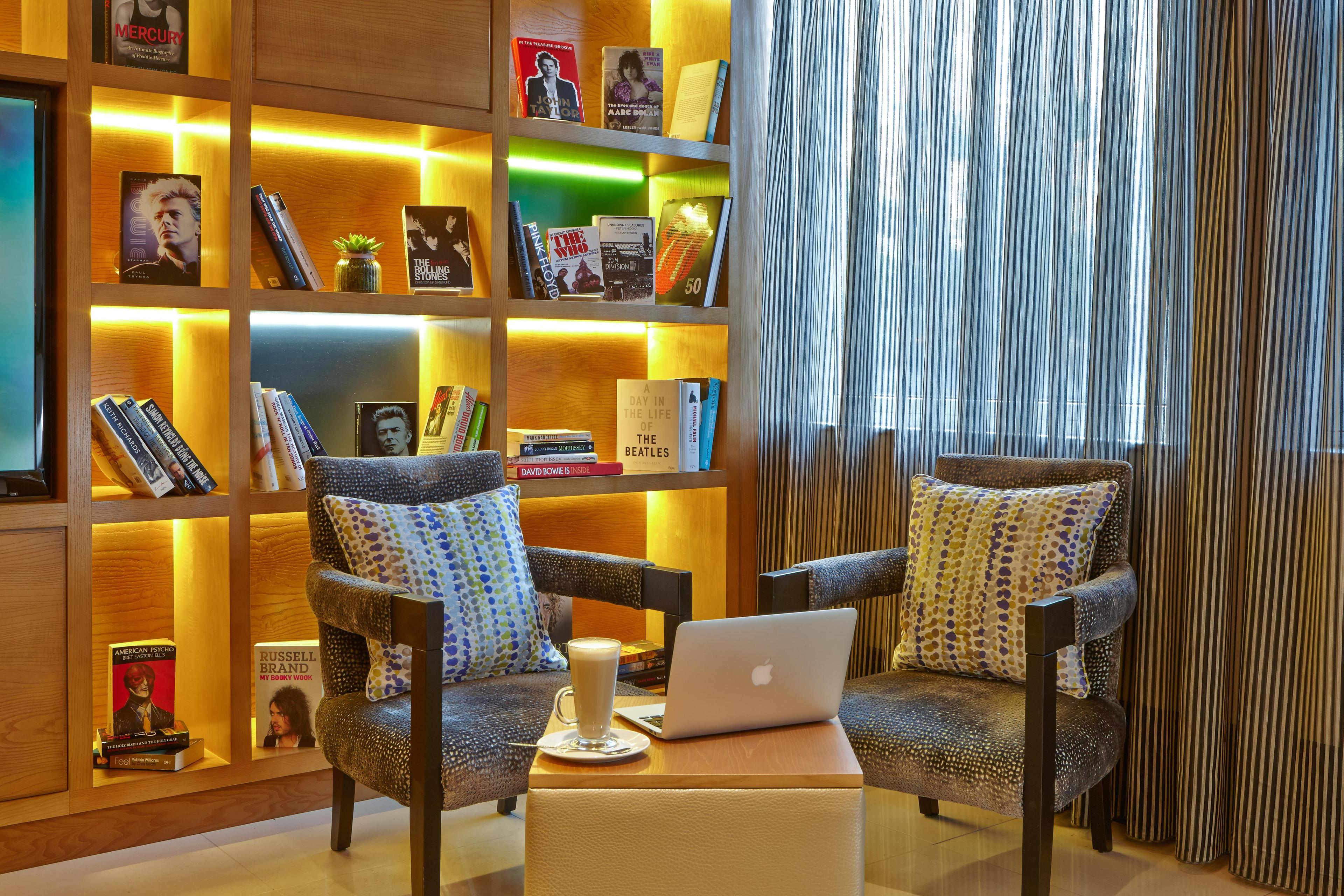 K West Hotel & Spa, The Library photo #1