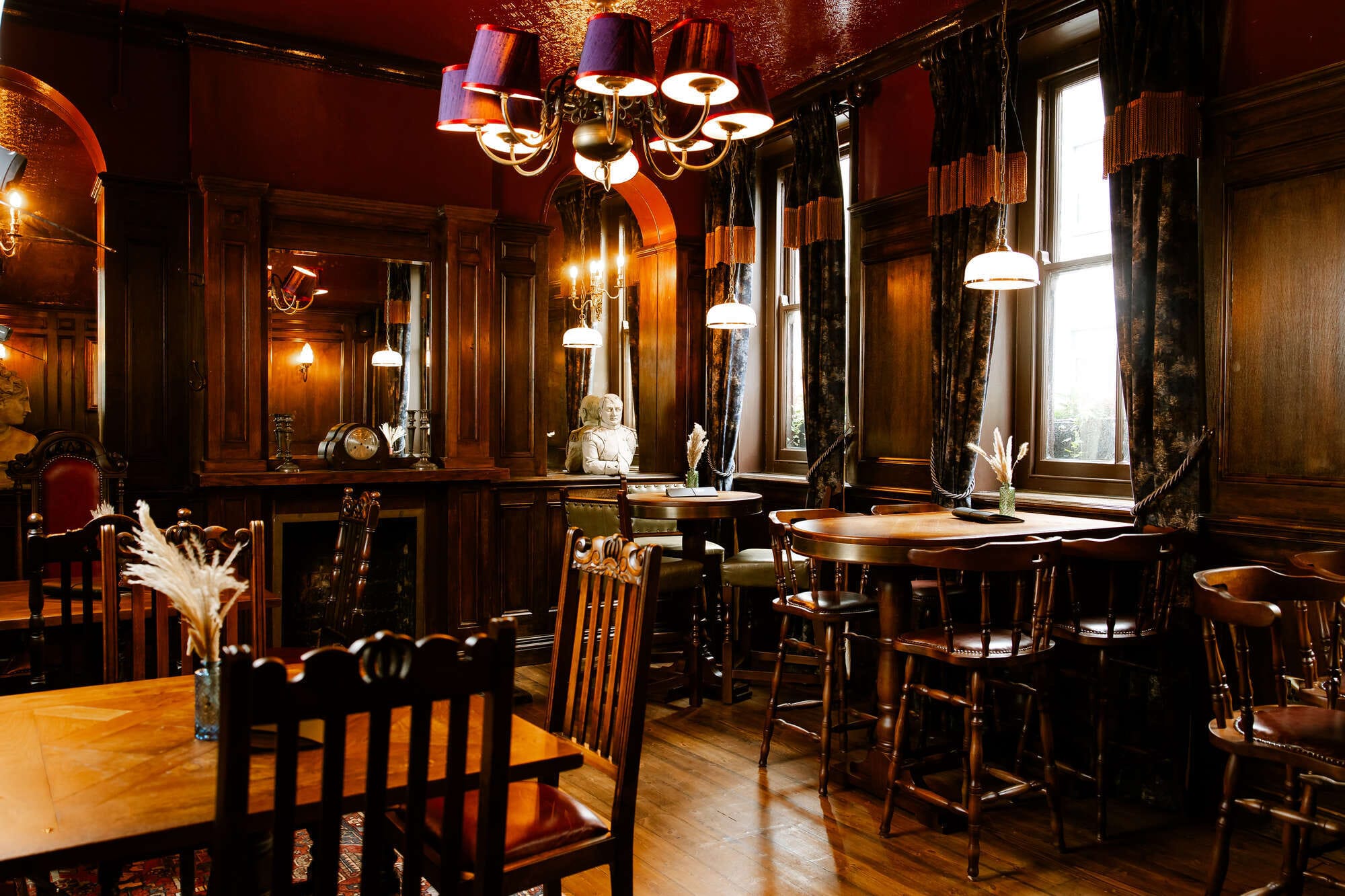Photo of Bow Street Tavern, The Constabulary