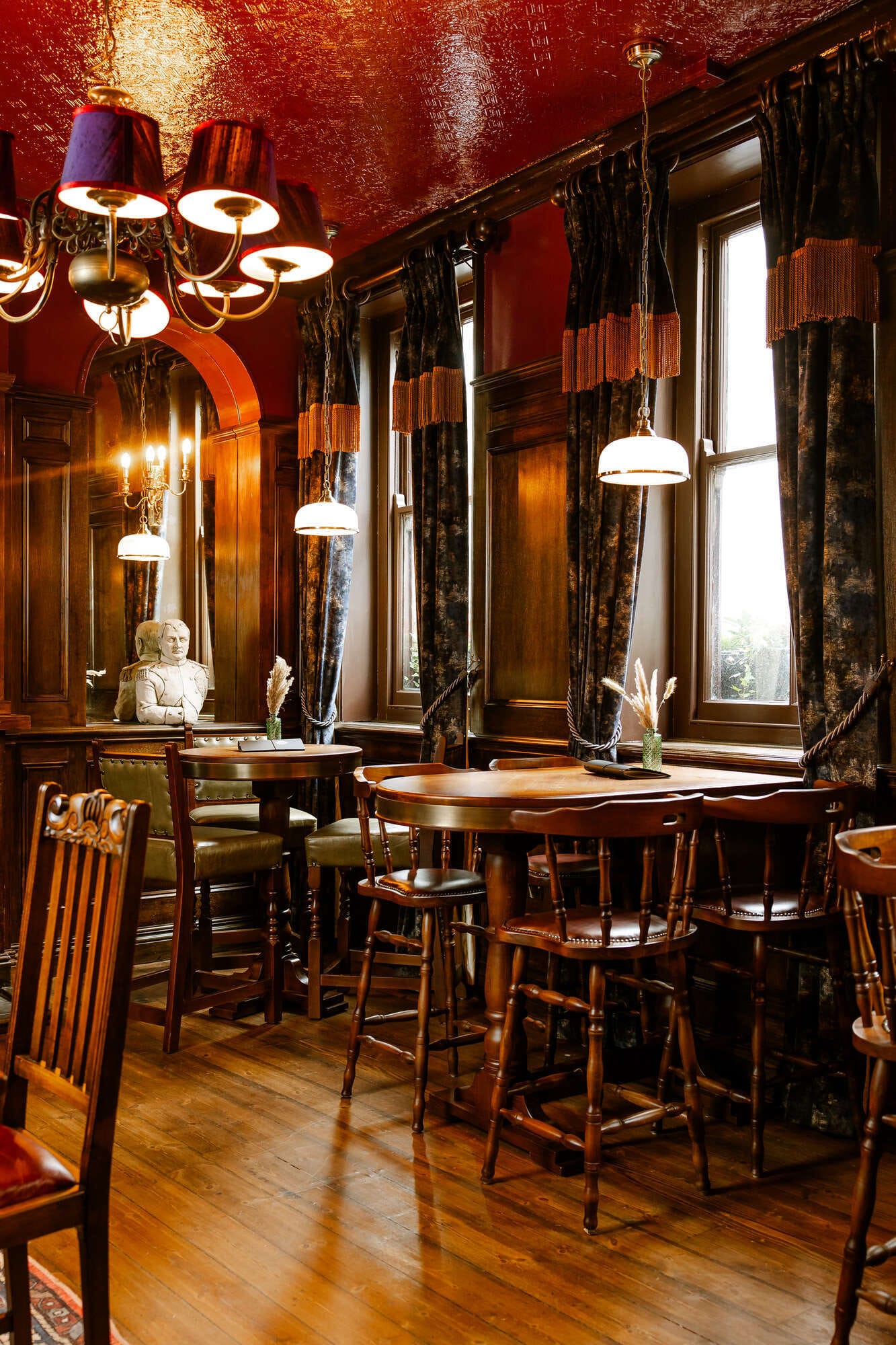 Photo of Bow Street Tavern, The Constabulary