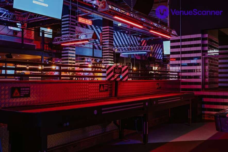 The Dave Grohl Zone, Roxy Ball Room Nottingham (Cornerhouse) photo #2